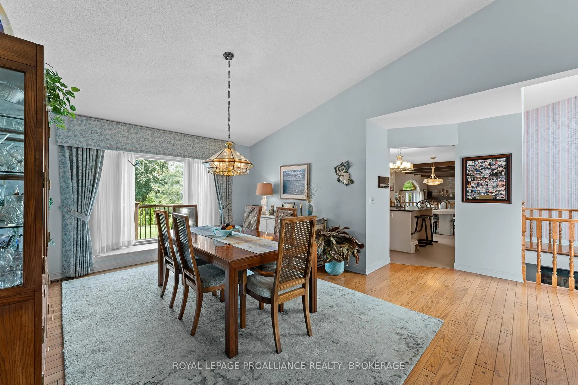 Photo 11 of 1673 St. Lawrence Avenue, Kingston, Kingston East (incl CFB Kingston) — HOMEH
