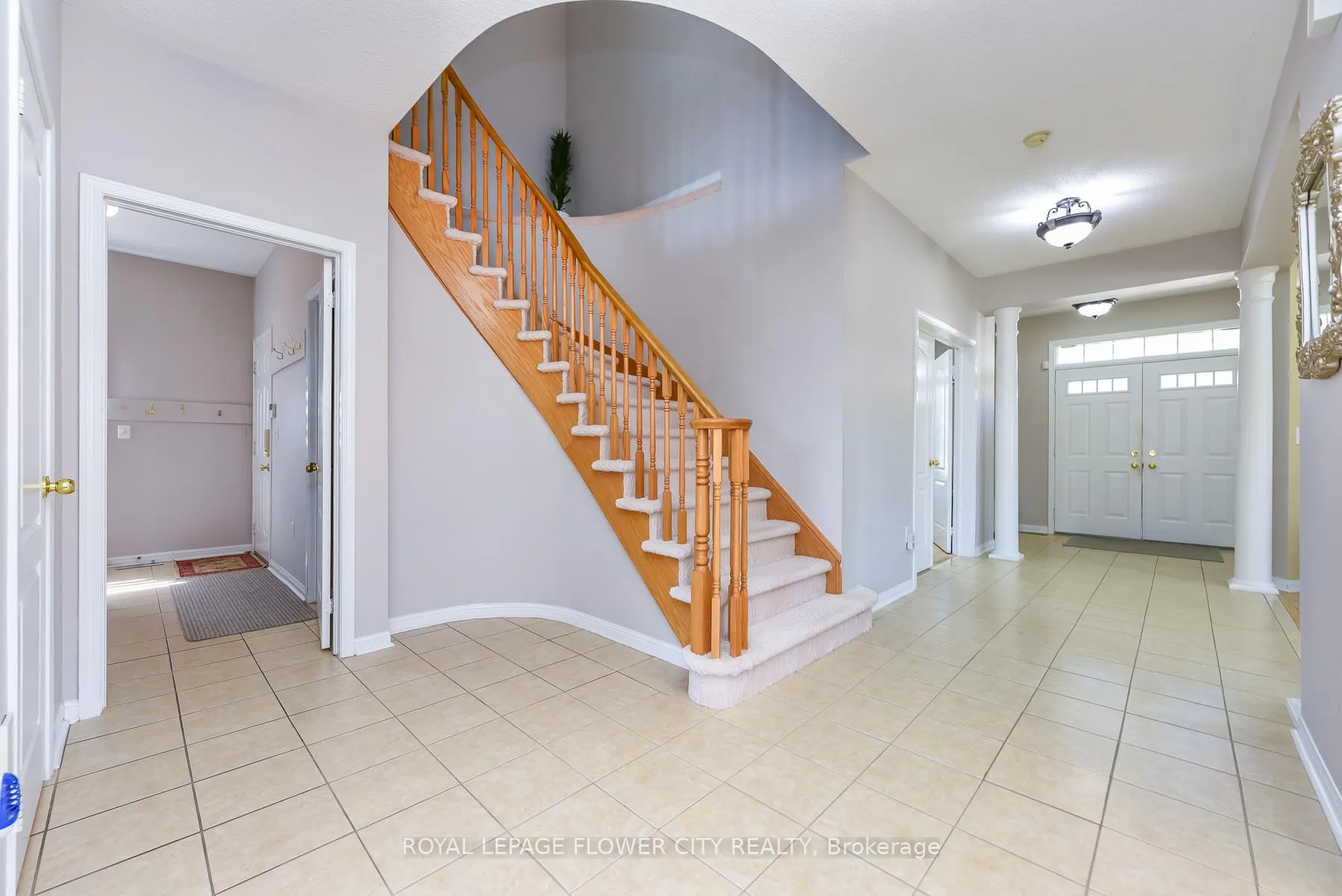 Photo 18 of 19 Maldives Crescent N, Brampton, Vales of Castlemore — HOMEH