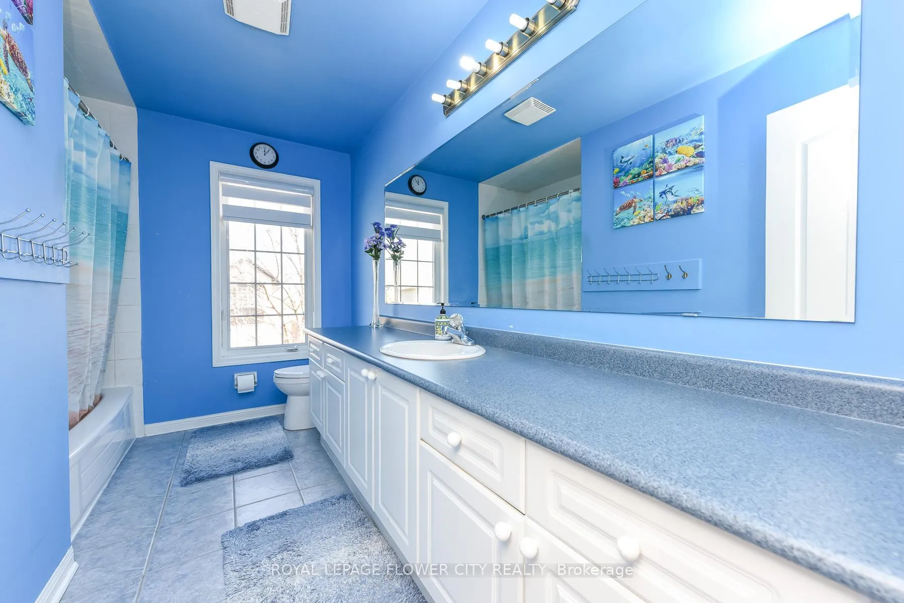 Photo 24 of 19 Maldives Crescent N, Brampton, Vales of Castlemore — HOMEH