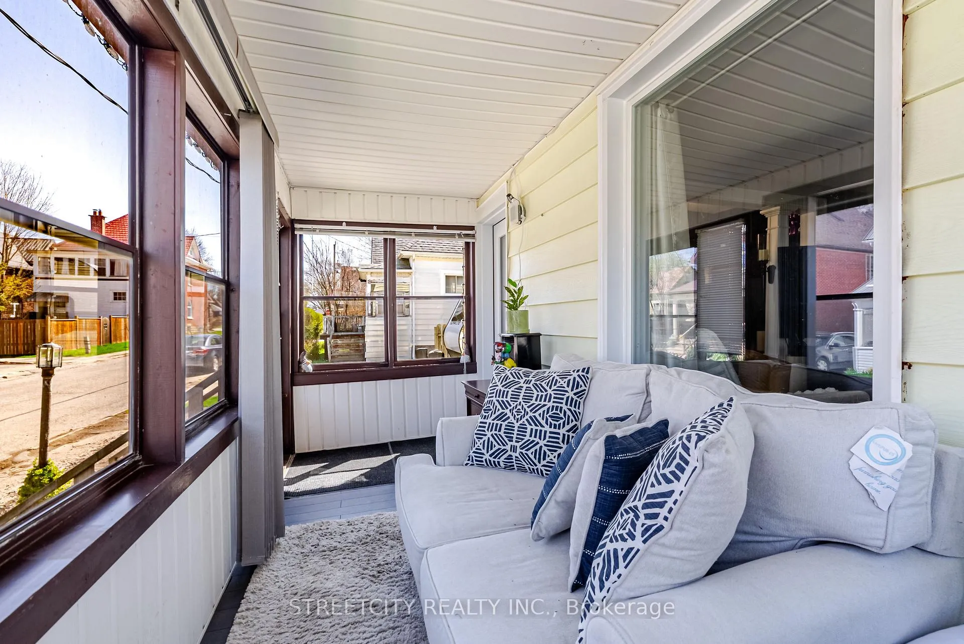 Photo 3 of 10 1/2 Naama Street, St. Thomas — HOMEH