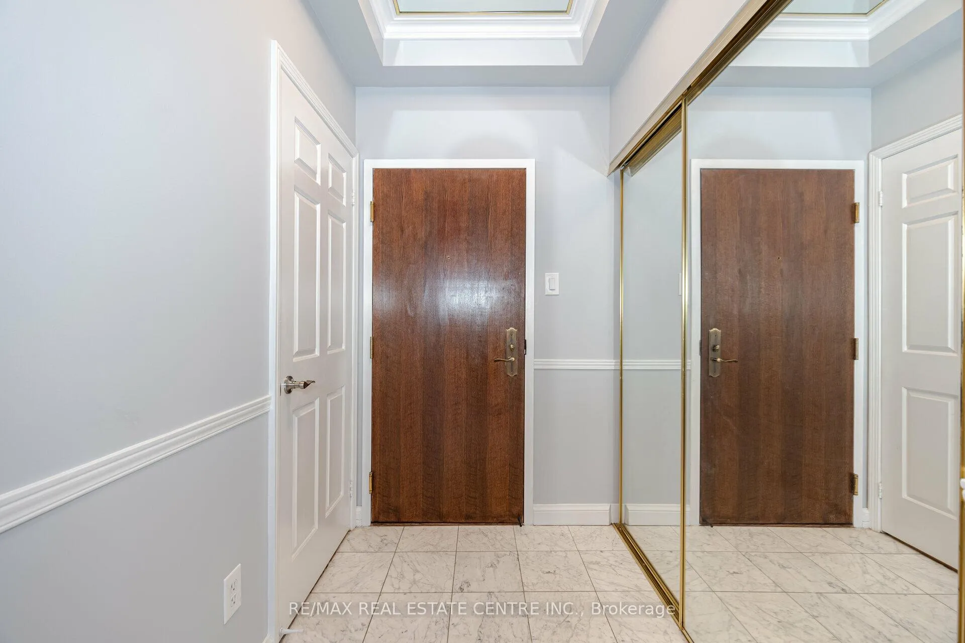 Photo 6 of Unit PH 2502, 22 Hanover Road, Brampton, Queen Street Corridor — HOMEH