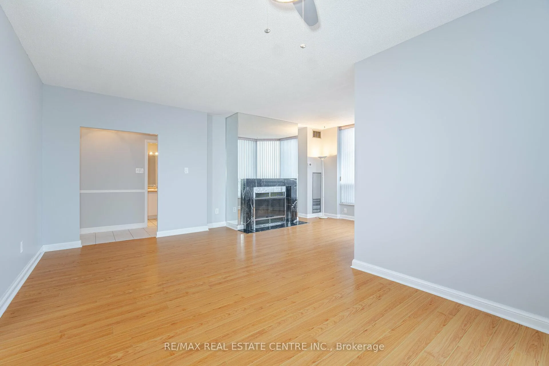 Photo 13 of Unit PH 2502, 22 Hanover Road, Brampton, Queen Street Corridor — HOMEH