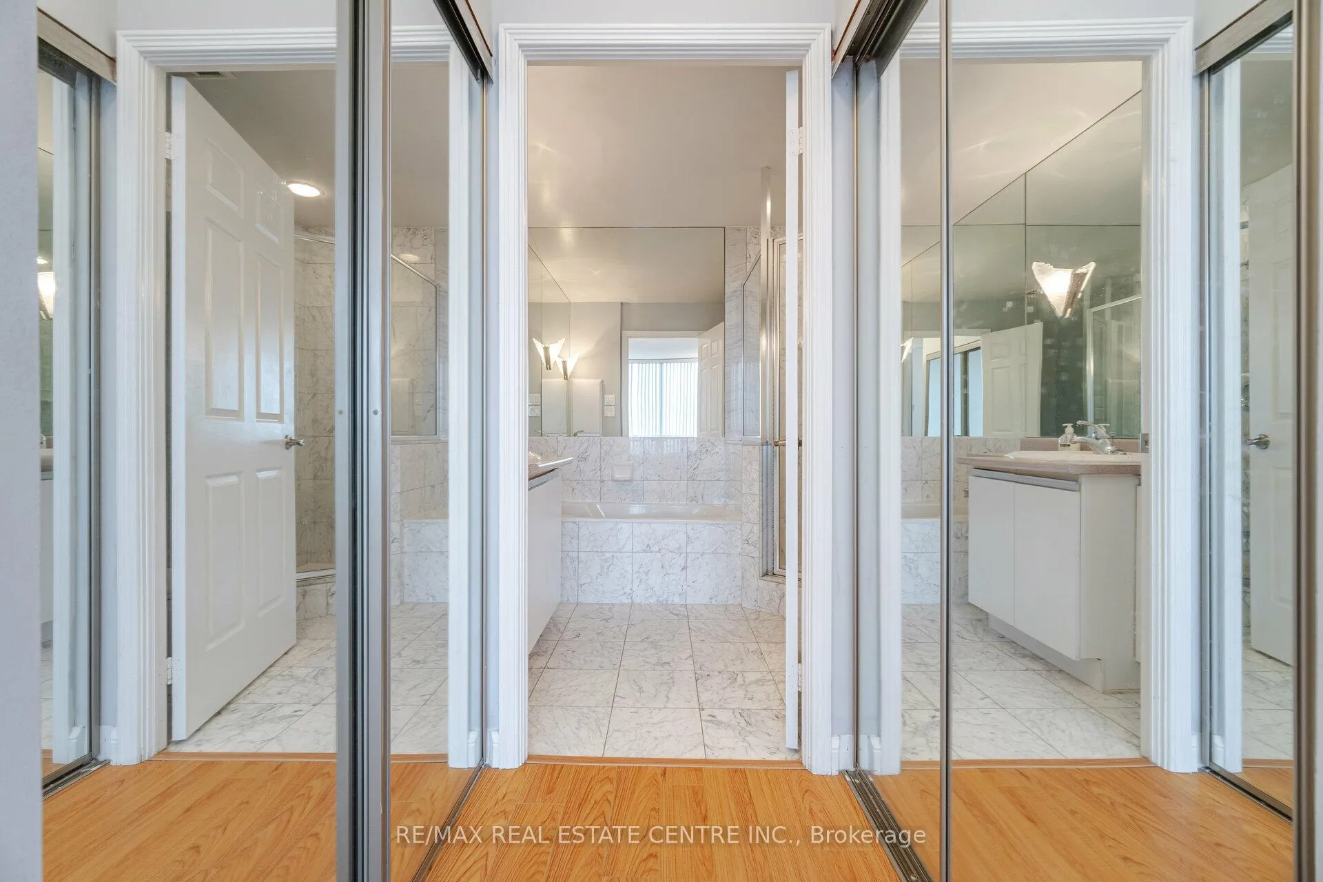 Photo 20 of Unit PH 2502, 22 Hanover Road, Brampton, Queen Street Corridor — HOMEH