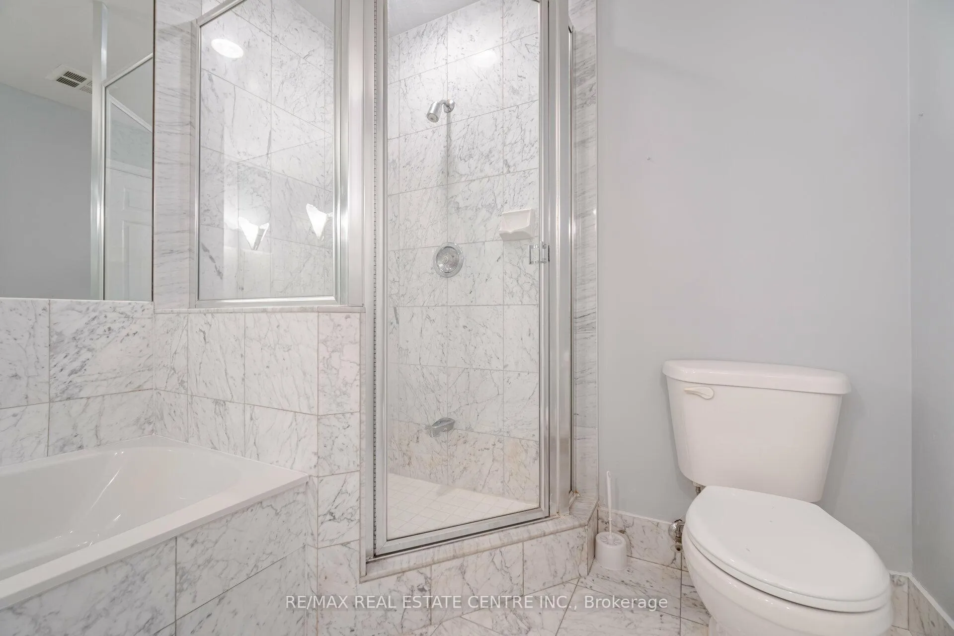 Photo 22 of Unit PH 2502, 22 Hanover Road, Brampton, Queen Street Corridor — HOMEH
