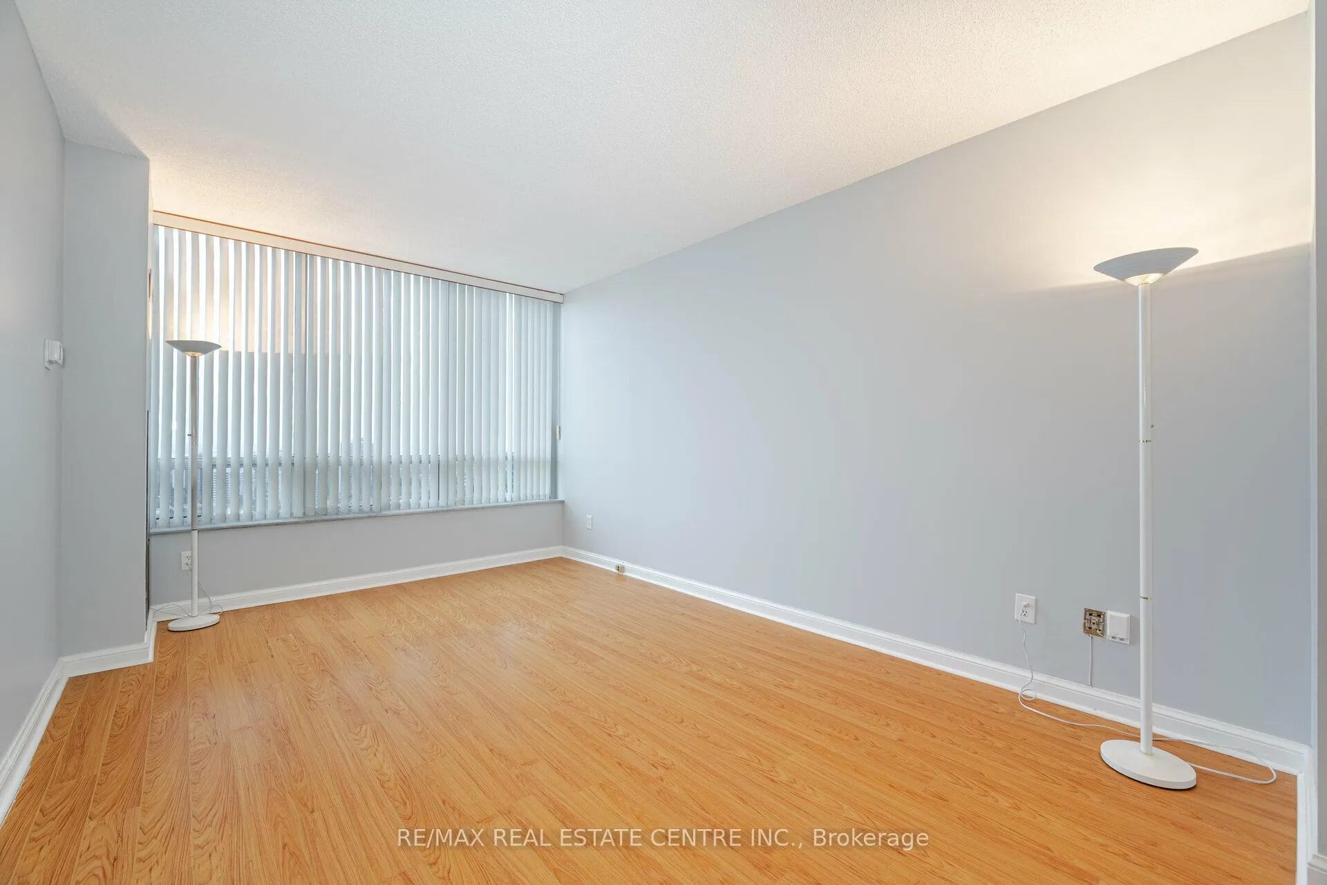 Photo 23 of Unit PH 2502, 22 Hanover Road, Brampton, Queen Street Corridor — HOMEH