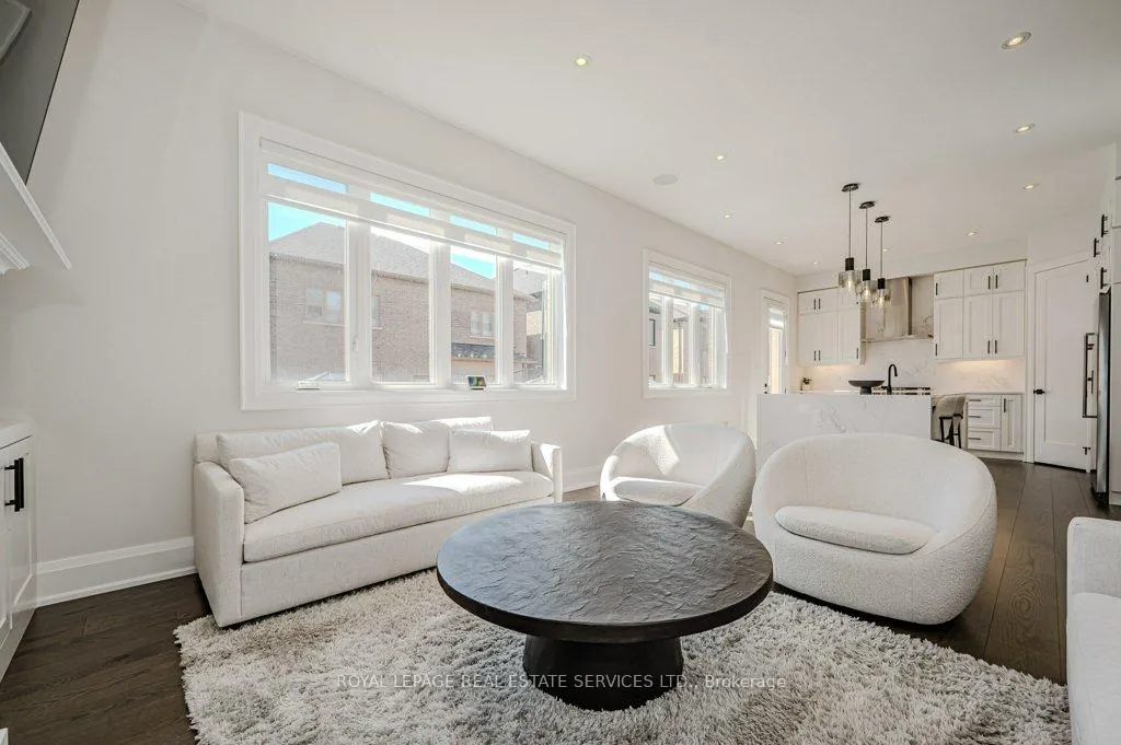 Photo 13 of 2383 Irene Crescent, Oakville, Glen Abbey — HOMEH