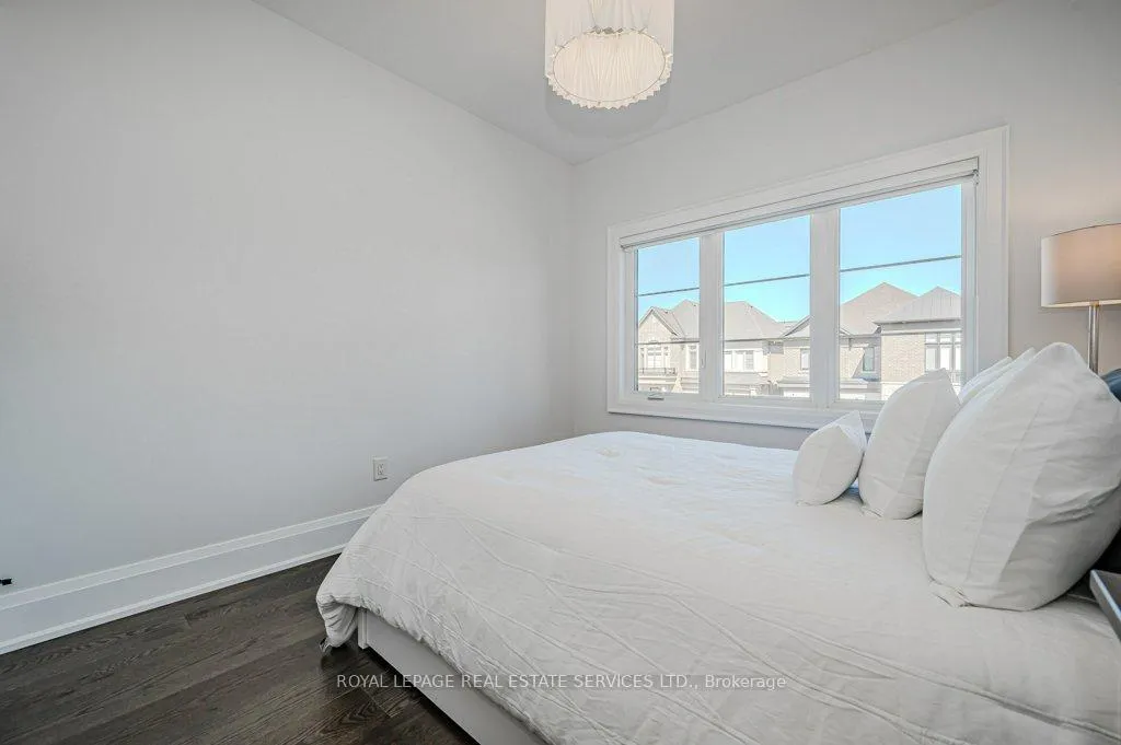 Photo 30 of 2383 Irene Crescent, Oakville, Glen Abbey — HOMEH