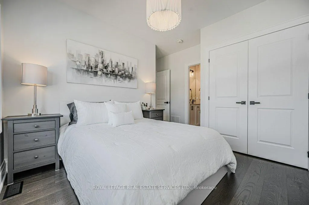 Photo 31 of 2383 Irene Crescent, Oakville, Glen Abbey — HOMEH