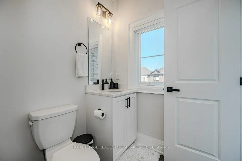 Photo 35 of 2383 Irene Crescent, Oakville, Glen Abbey — HOMEH