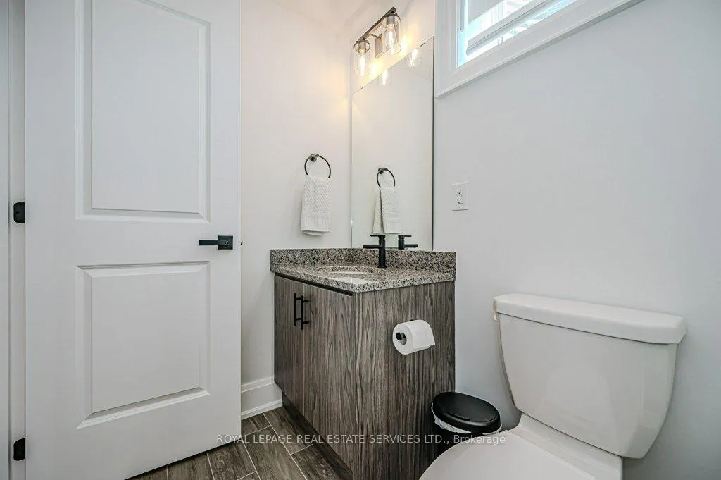 Photo 42 of 2383 Irene Crescent, Oakville, Glen Abbey — HOMEH