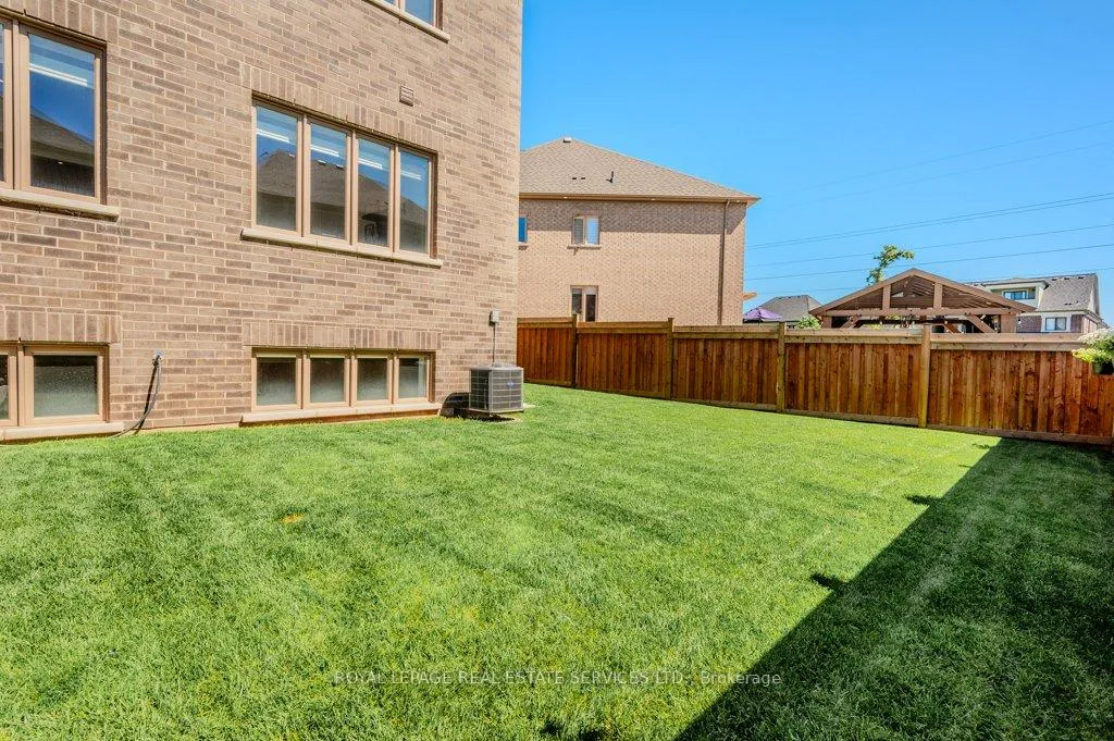 Photo 50 of 2383 Irene Crescent, Oakville, Glen Abbey — HOMEH