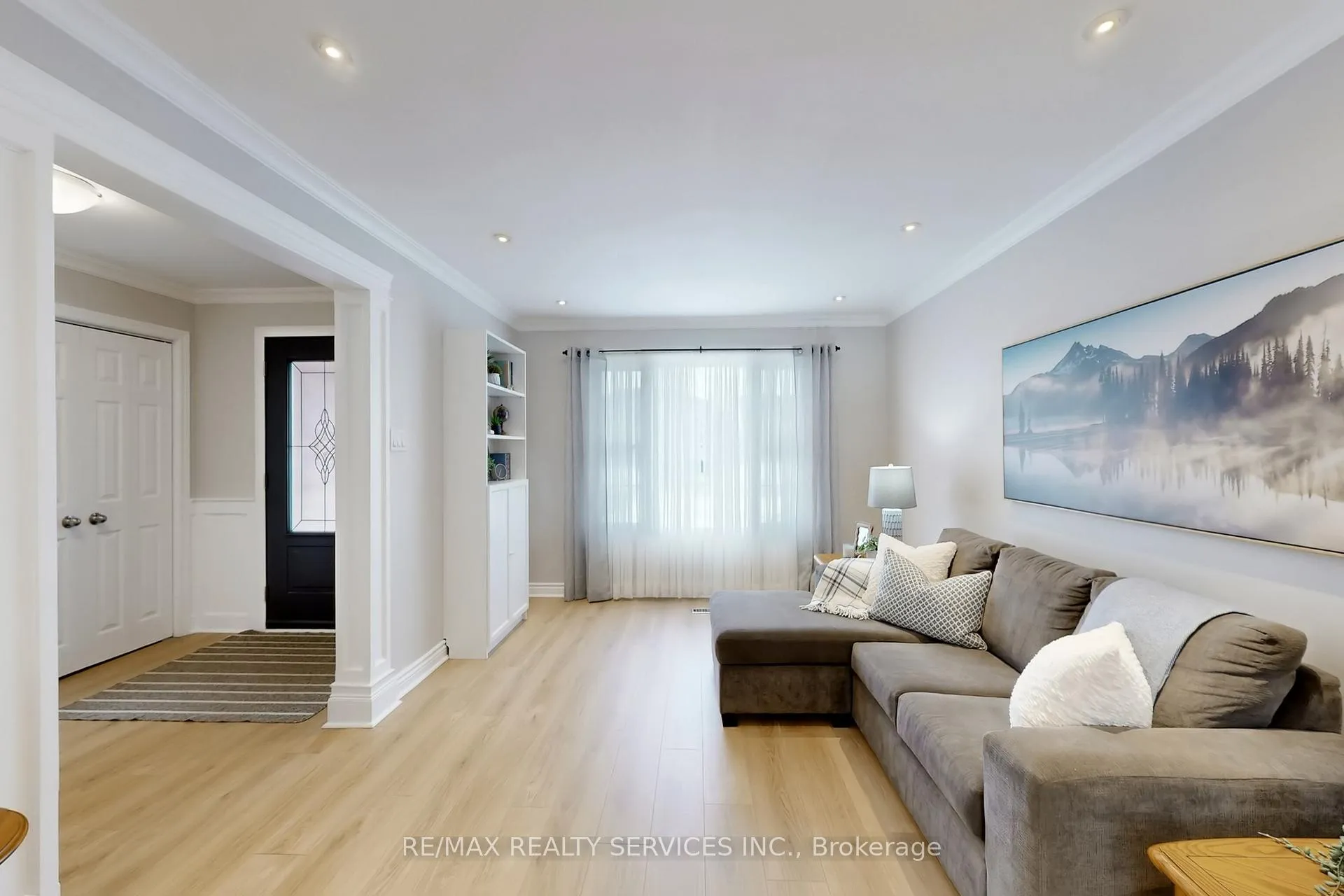 Photo 6 of 49 Mikado Crescent, Brampton, Central Park — HOMEH