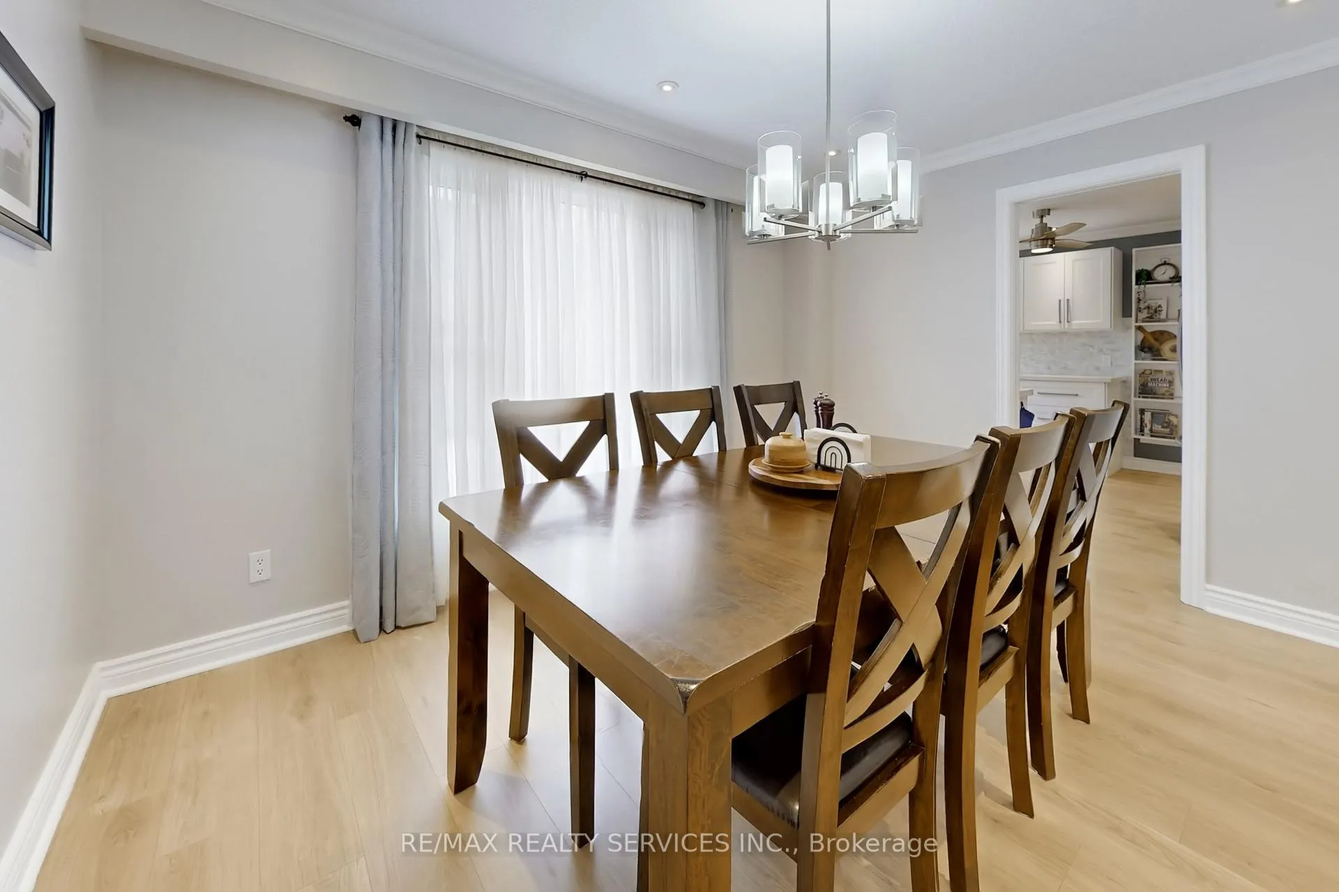 Photo 12 of 49 Mikado Crescent, Brampton, Central Park — HOMEH