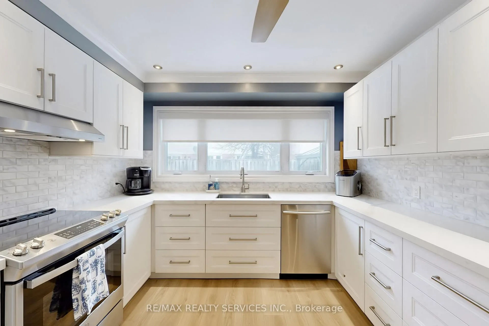 Photo 18 of 49 Mikado Crescent, Brampton, Central Park — HOMEH