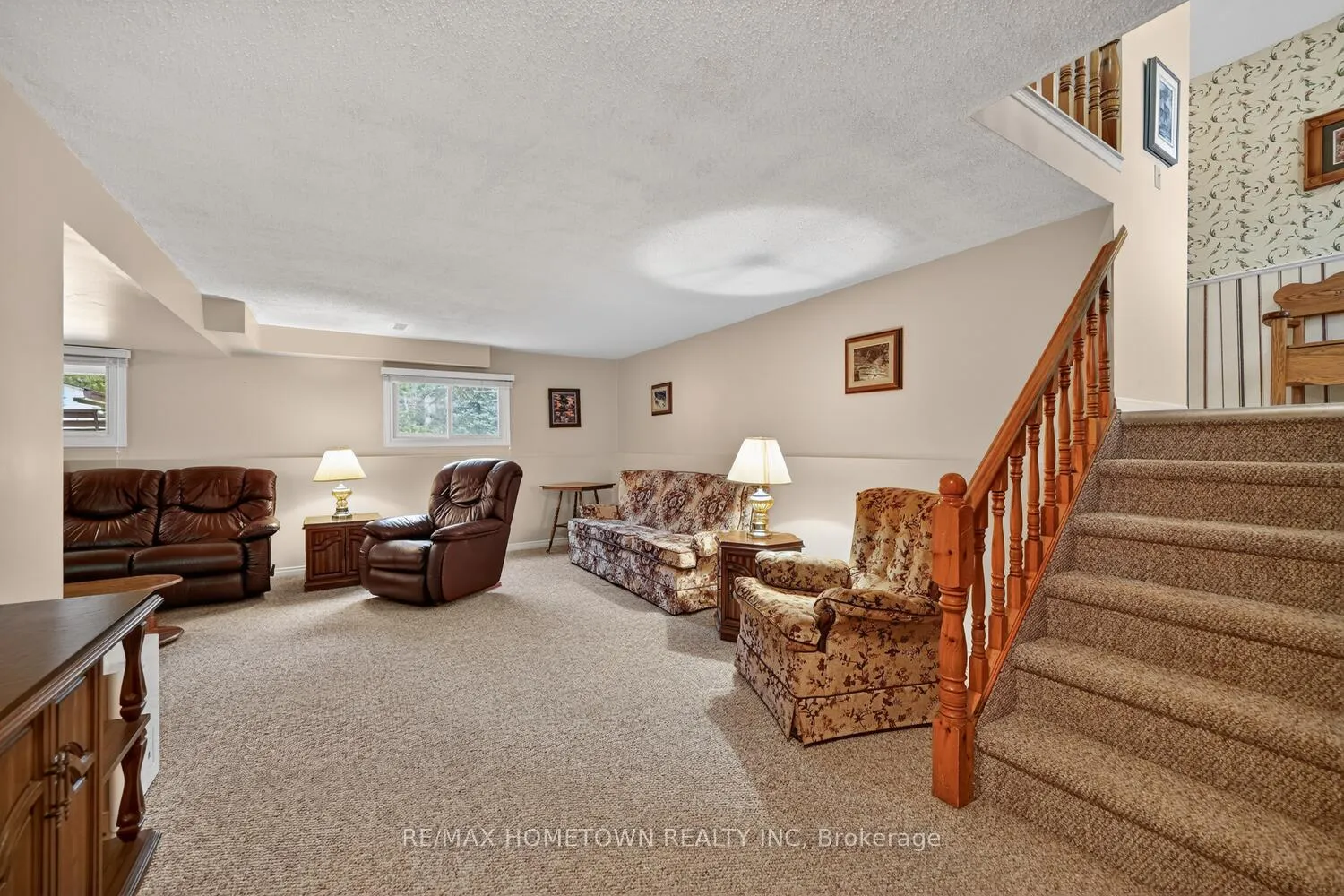 Photo 22 of 56 Cambridge Crescent, Brockville — HOMEH