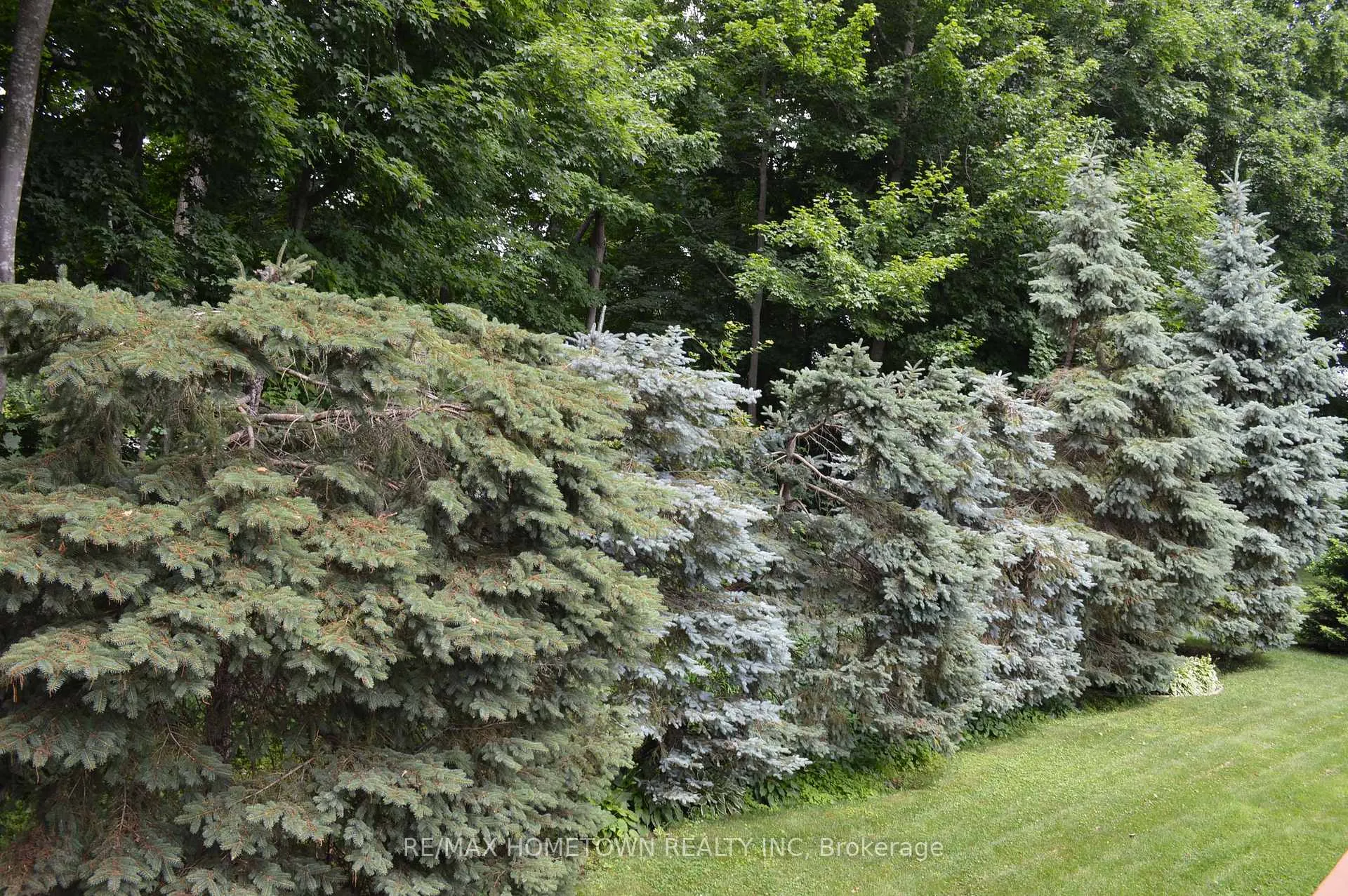 Photo 39 of 56 Cambridge Crescent, Brockville — HOMEH