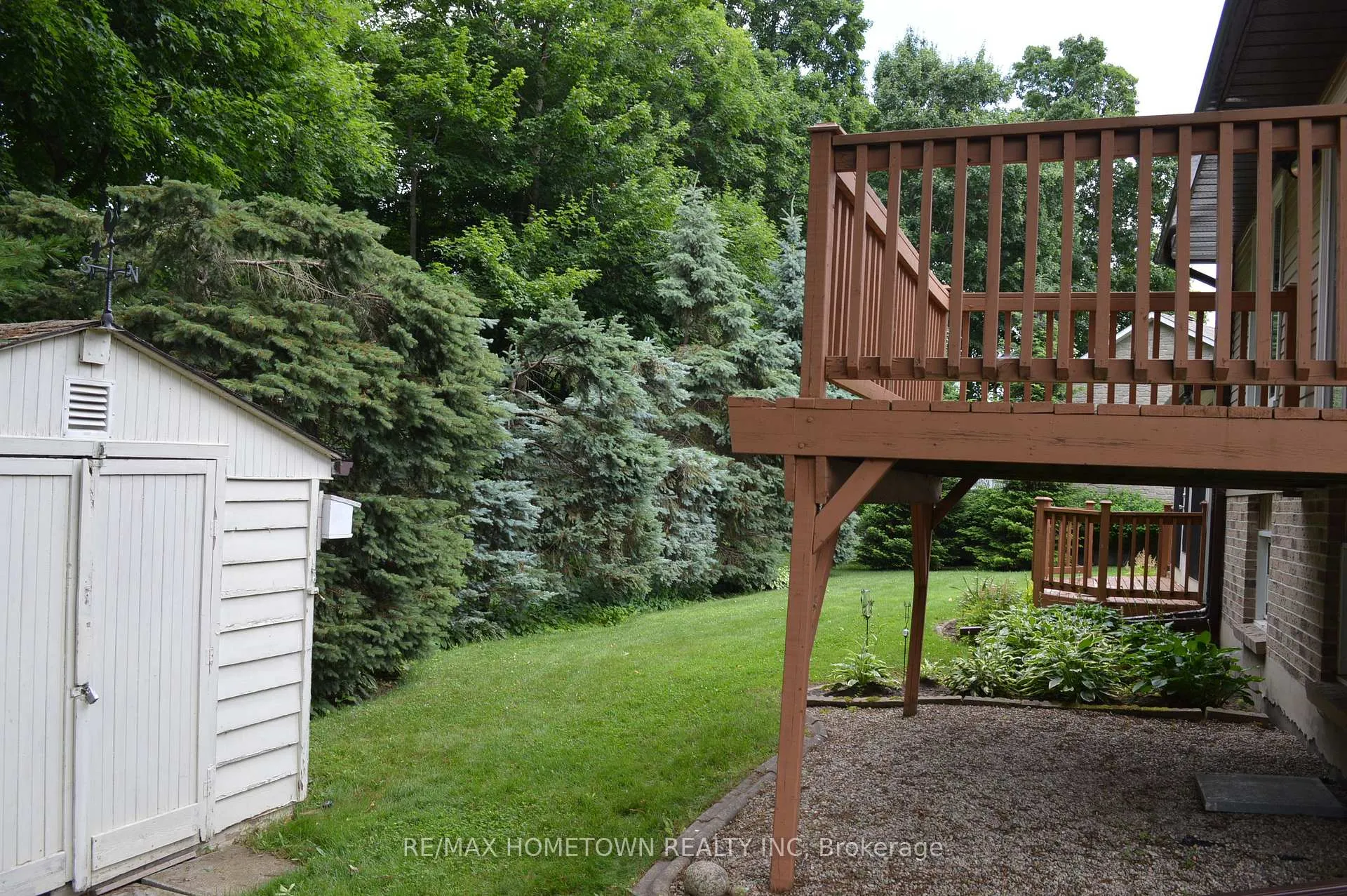 Photo 48 of 56 Cambridge Crescent, Brockville — HOMEH