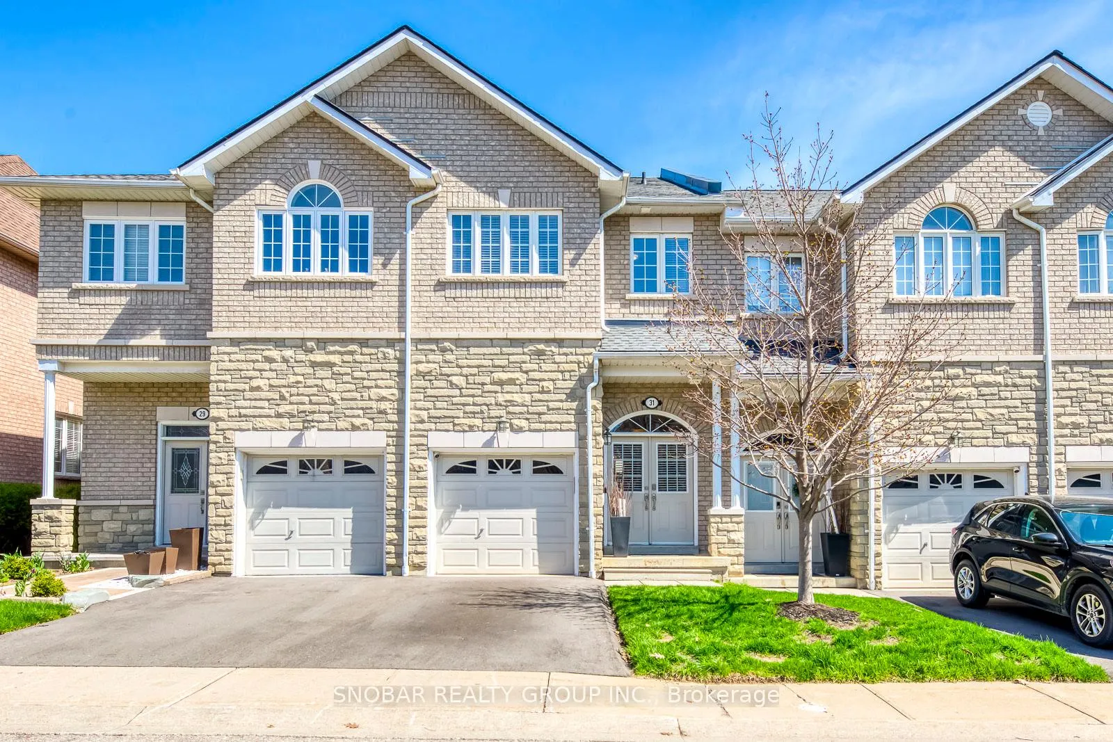 Photo 2 of Unit 31, 470 Faith Drive, Mississauga, Hurontario — HOMEH
