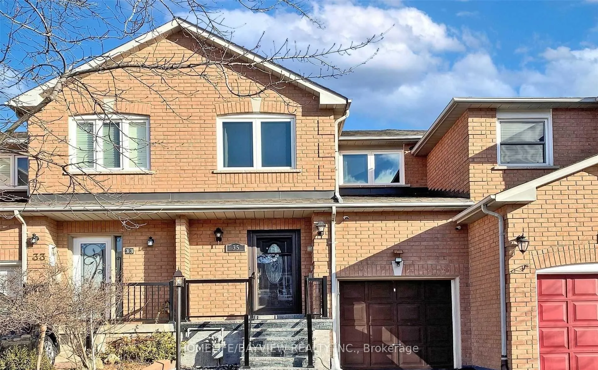 Photo 2 of 35 Wedgewood (first and second floor) Place, Vaughan, Concord — HOMEH