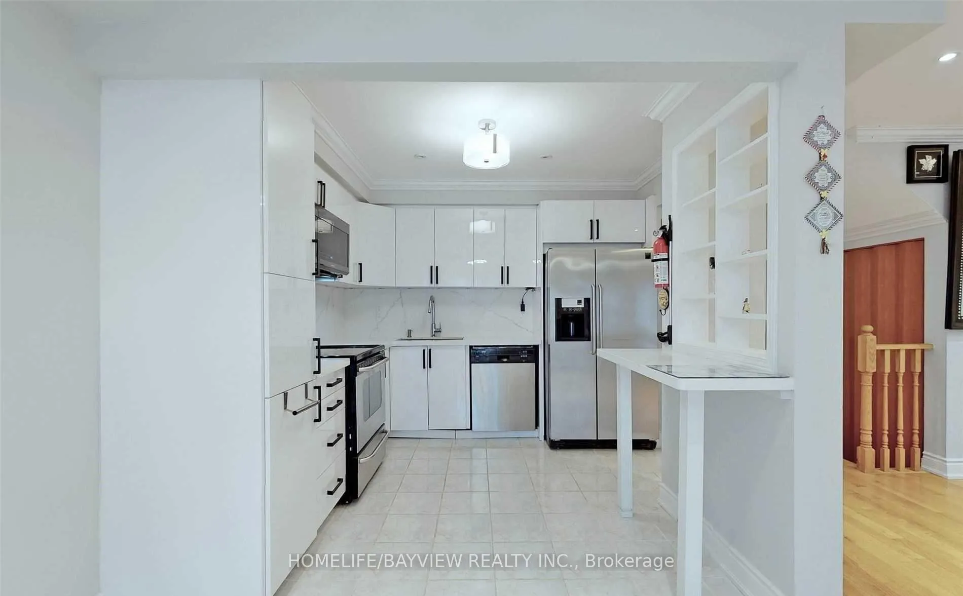 Photo 3 of 35 Wedgewood (first and second floor) Place, Vaughan, Concord — HOMEH
