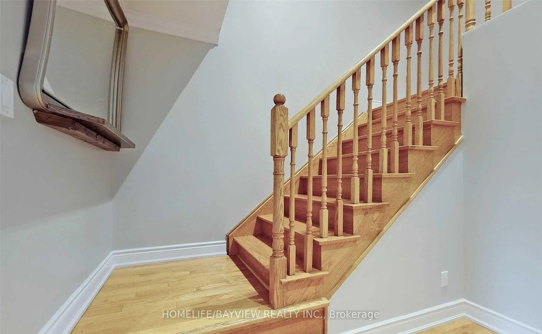 Photo 4 of 35 Wedgewood (first and second floor) Place, Vaughan, Concord — HOMEH