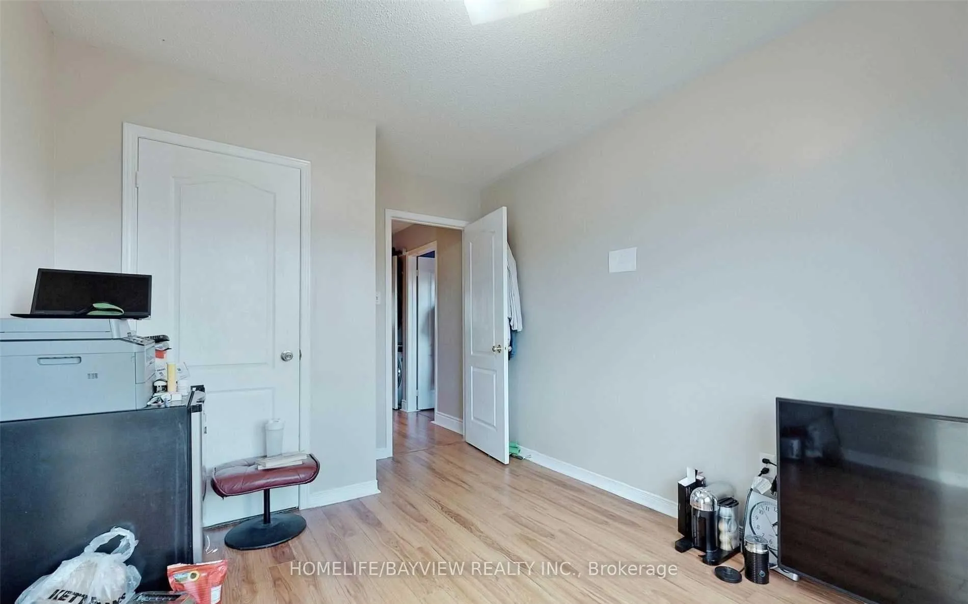 Photo 8 of 35 Wedgewood (first and second floor) Place, Vaughan, Concord — HOMEH