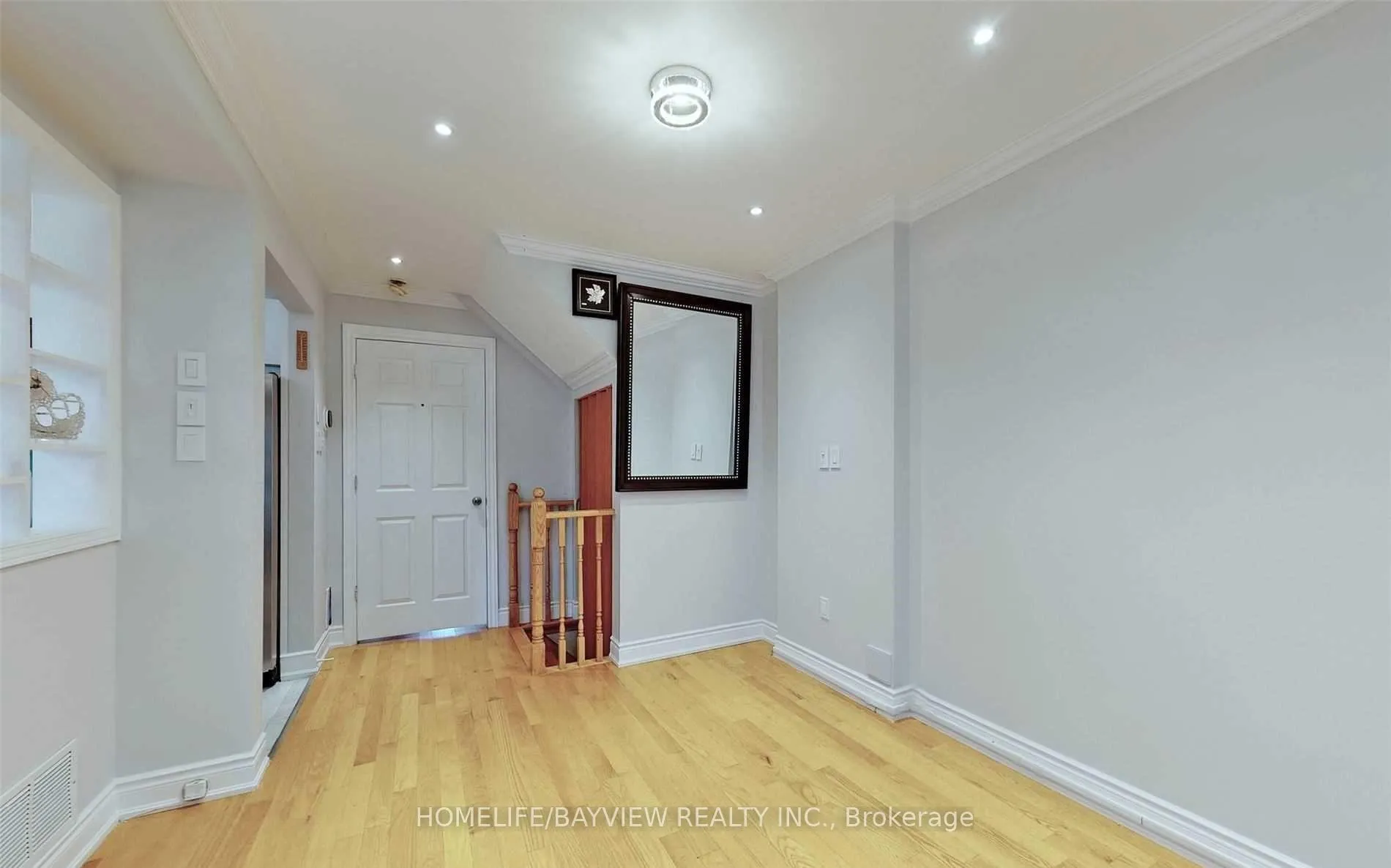 Photo 27 of 35 Wedgewood (first and second floor) Place, Vaughan, Concord — HOMEH