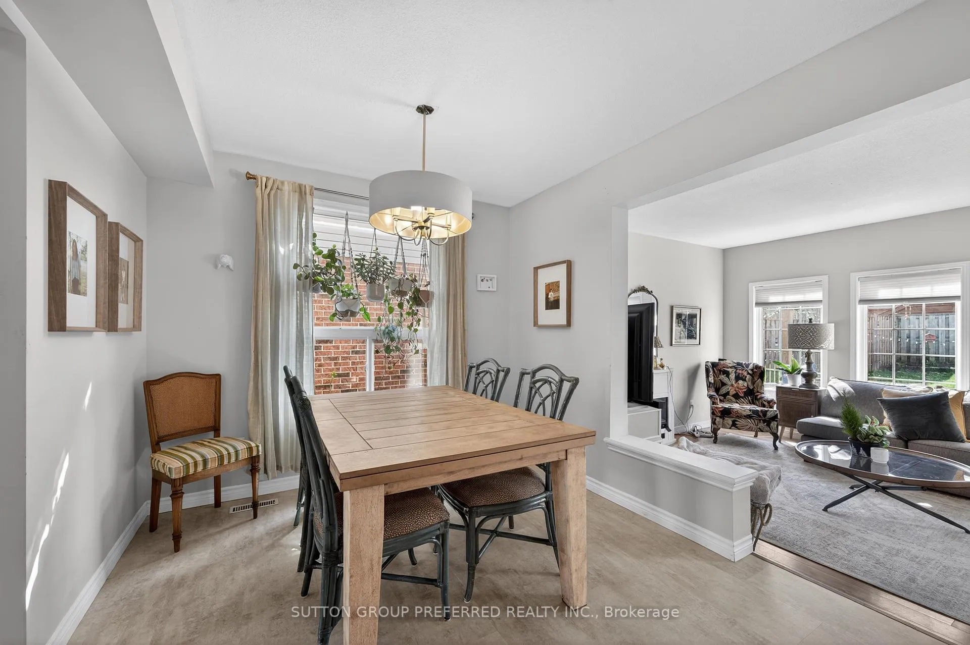 Photo 18 of 1199 Blackmaple Drive, London, East A — HOMEH