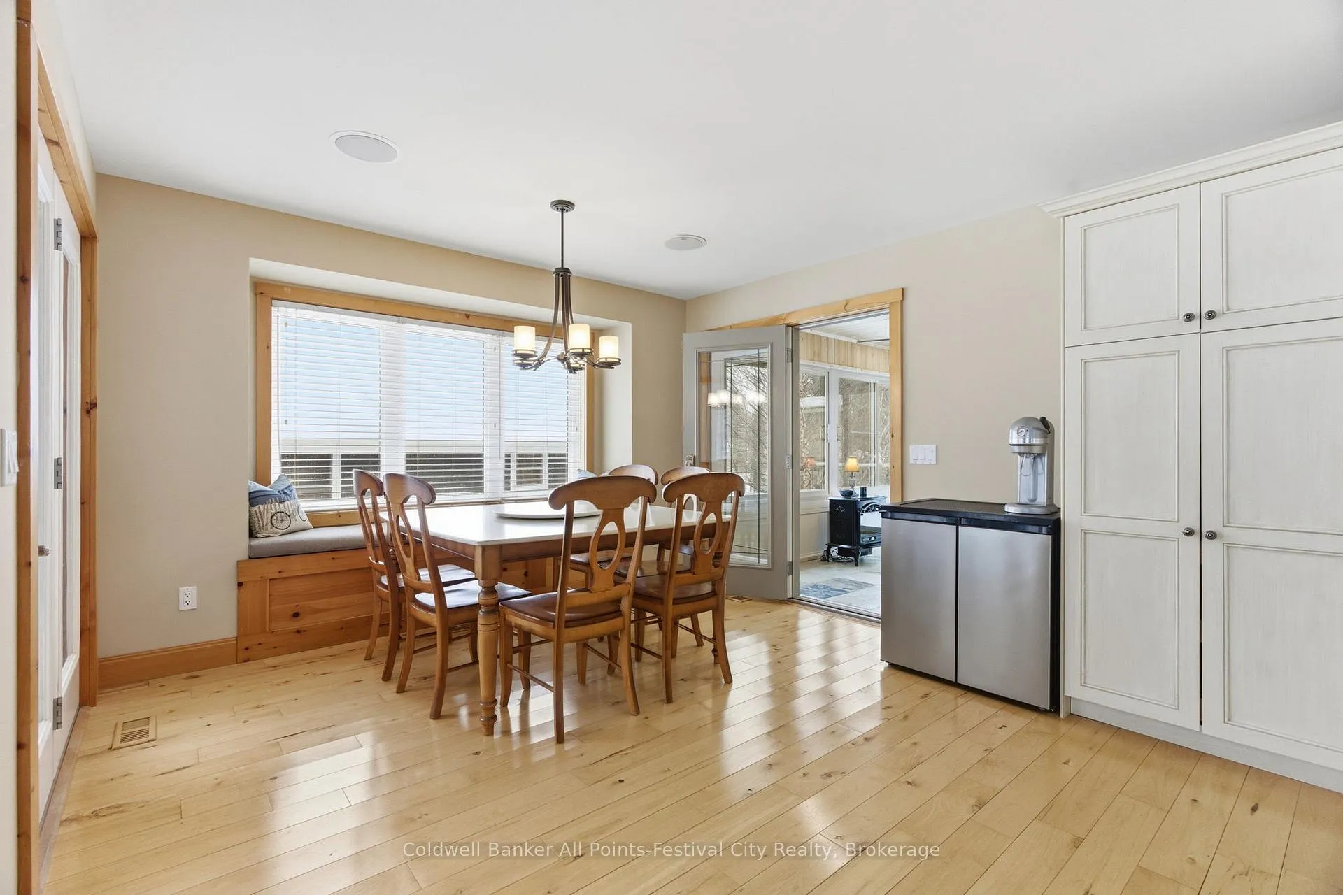Photo 13 of 35 Jane Street, Bluewater, Bayfield — HOMEH