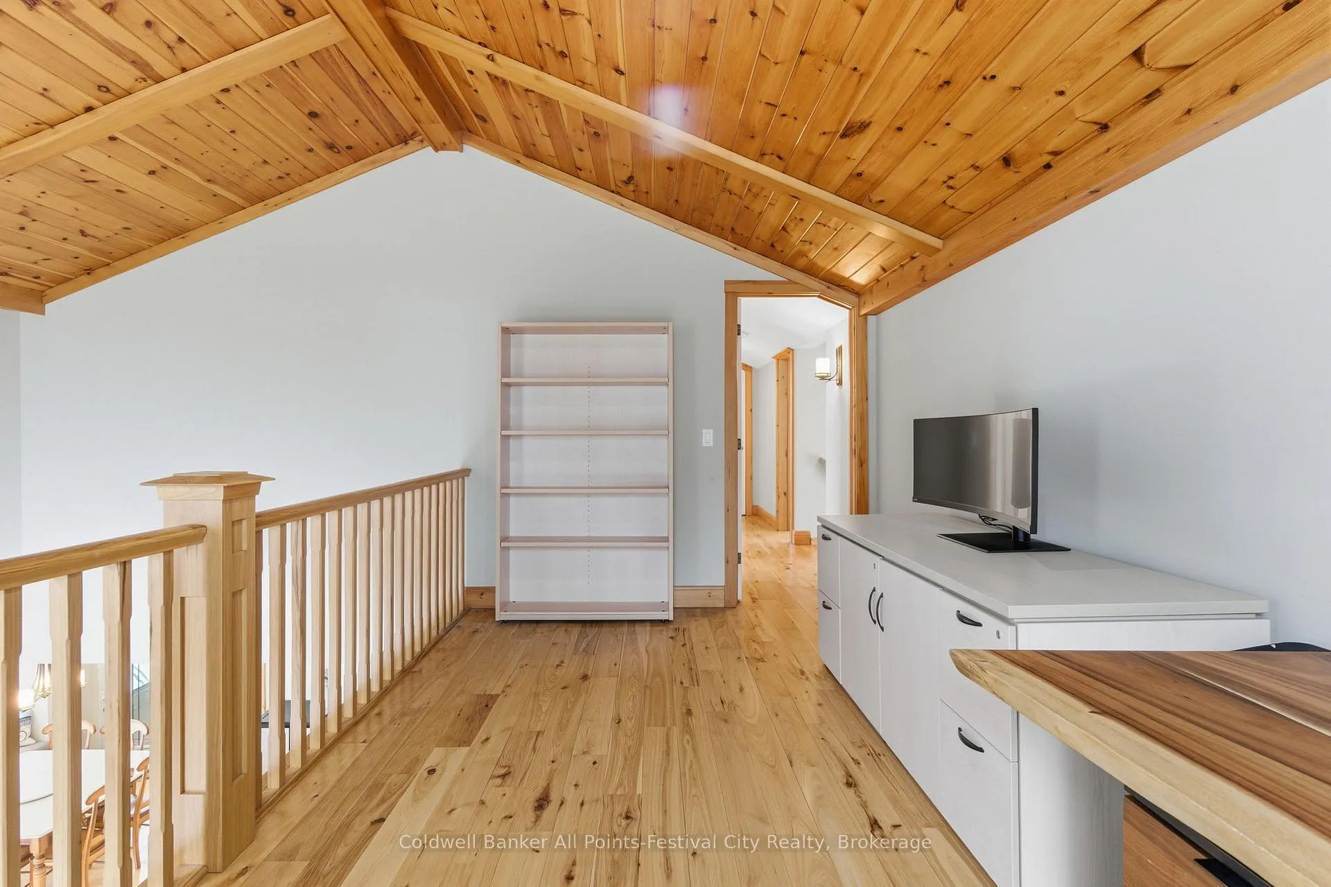 Photo 28 of 35 Jane Street, Bluewater, Bayfield — HOMEH