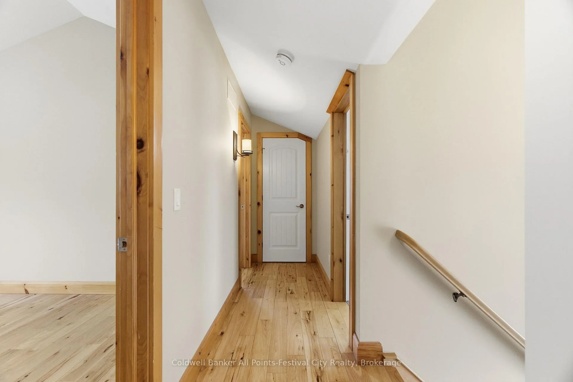 Photo 30 of 35 Jane Street, Bluewater, Bayfield — HOMEH
