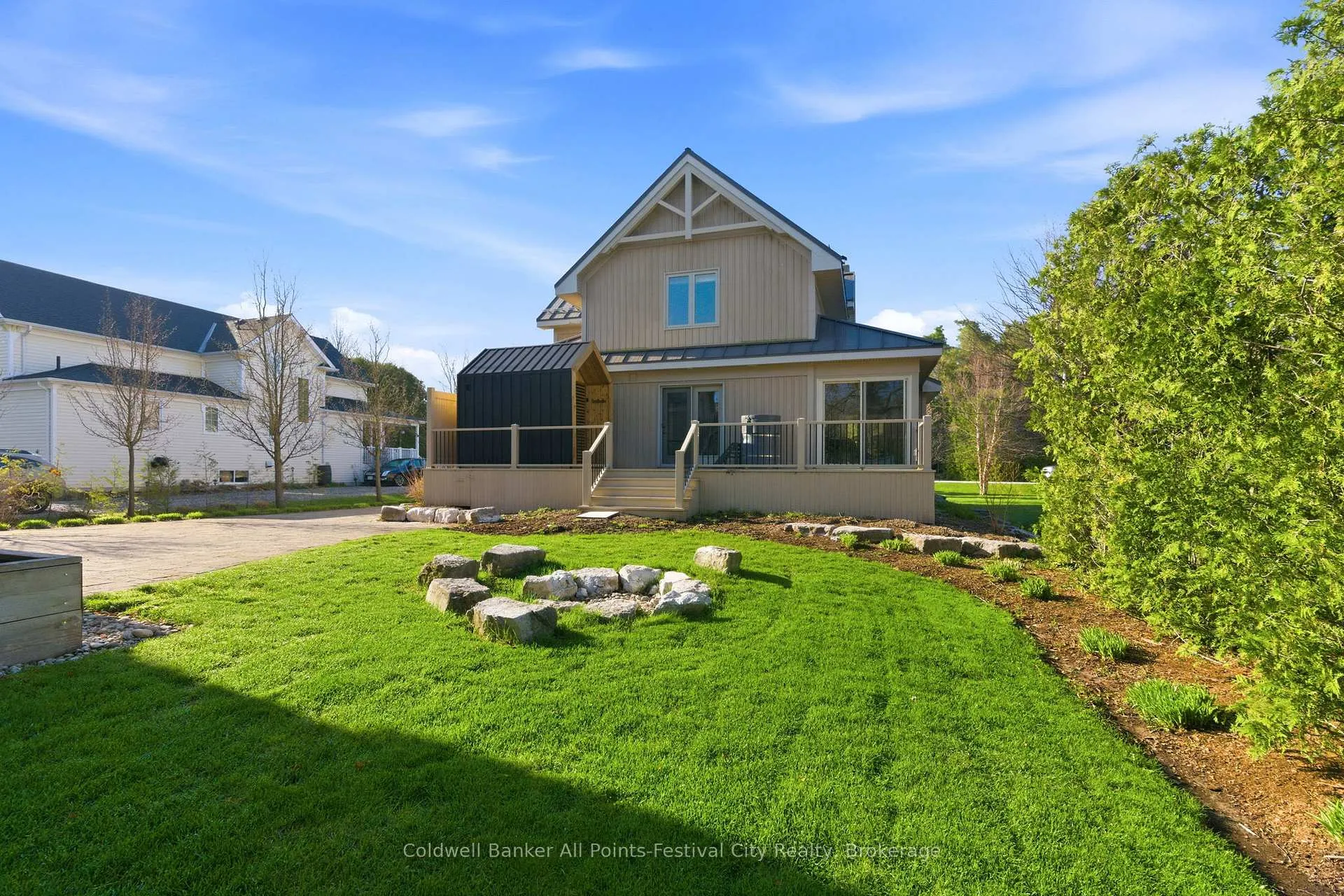 Photo 43 of 35 Jane Street, Bluewater, Bayfield — HOMEH