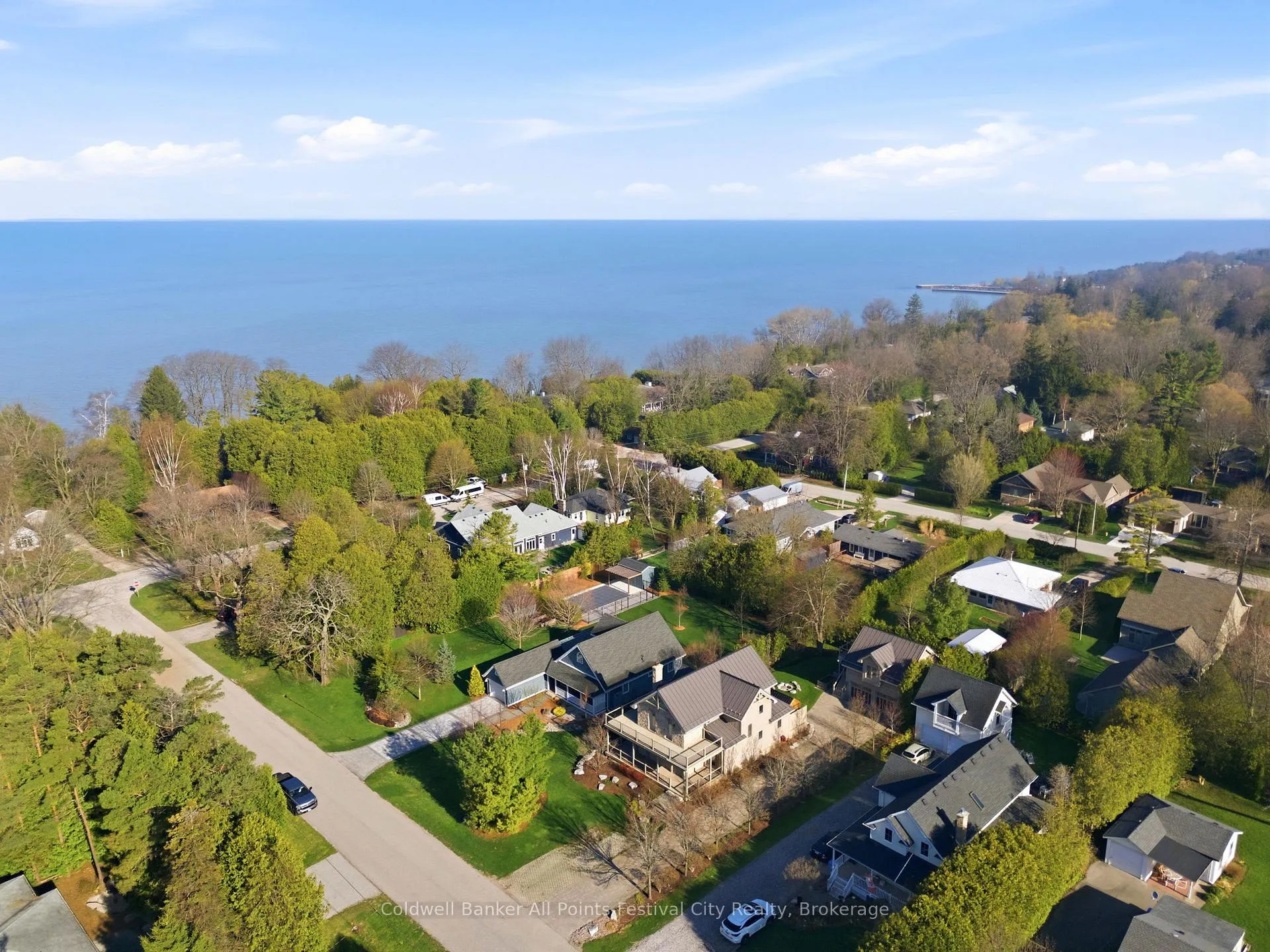 Photo 49 of 35 Jane Street, Bluewater, Bayfield — HOMEH