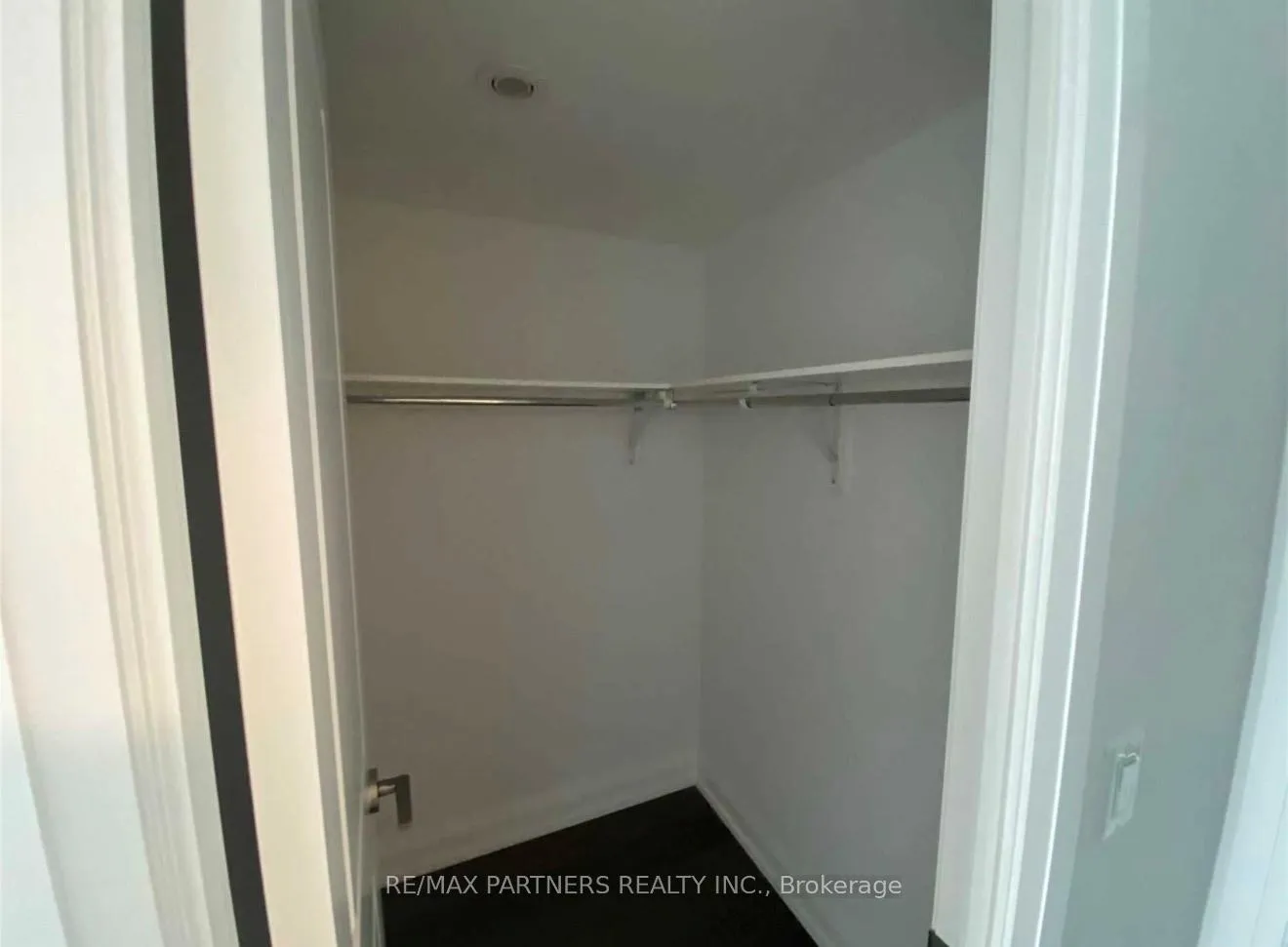 Photo 12 of Unit Ph16, 370 Highway 7 Road E, Richmond Hill, Doncrest — HOMEH