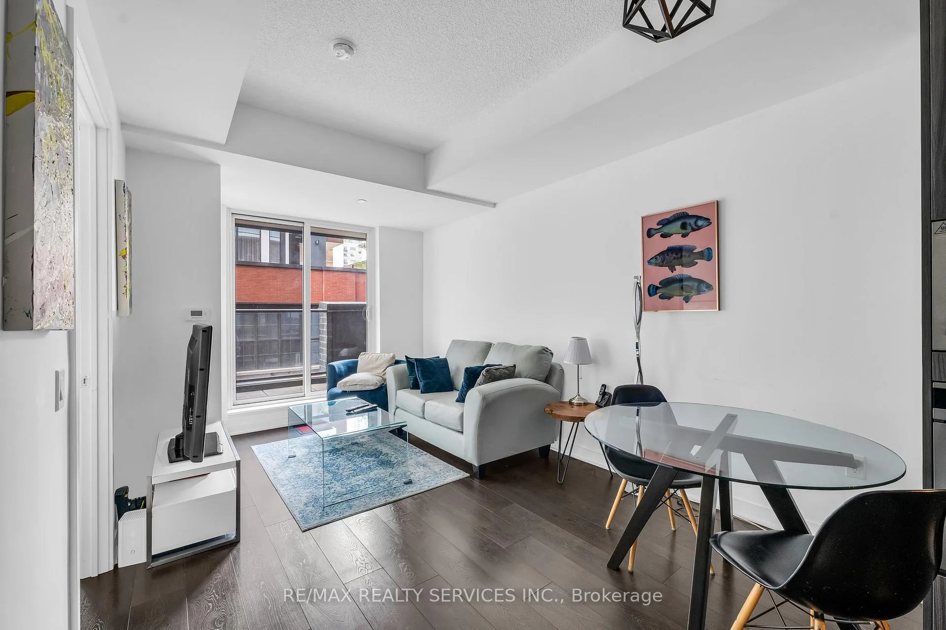 Photo 10 of Unit 915, 115 Blue Jays Way, Toronto, Waterfront Communities — HOMEH