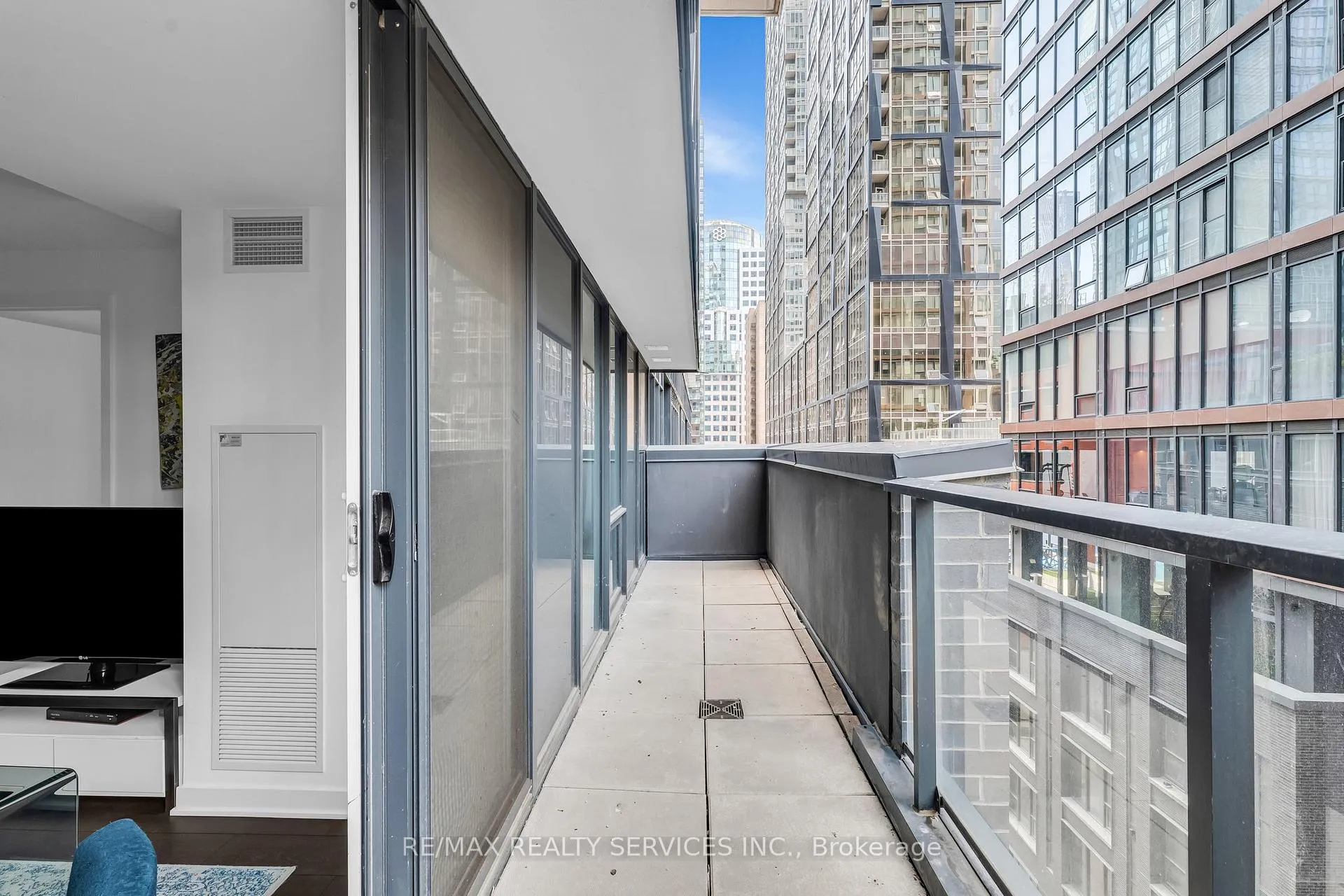 Photo 24 of Unit 915, 115 Blue Jays Way, Toronto, Waterfront Communities — HOMEH