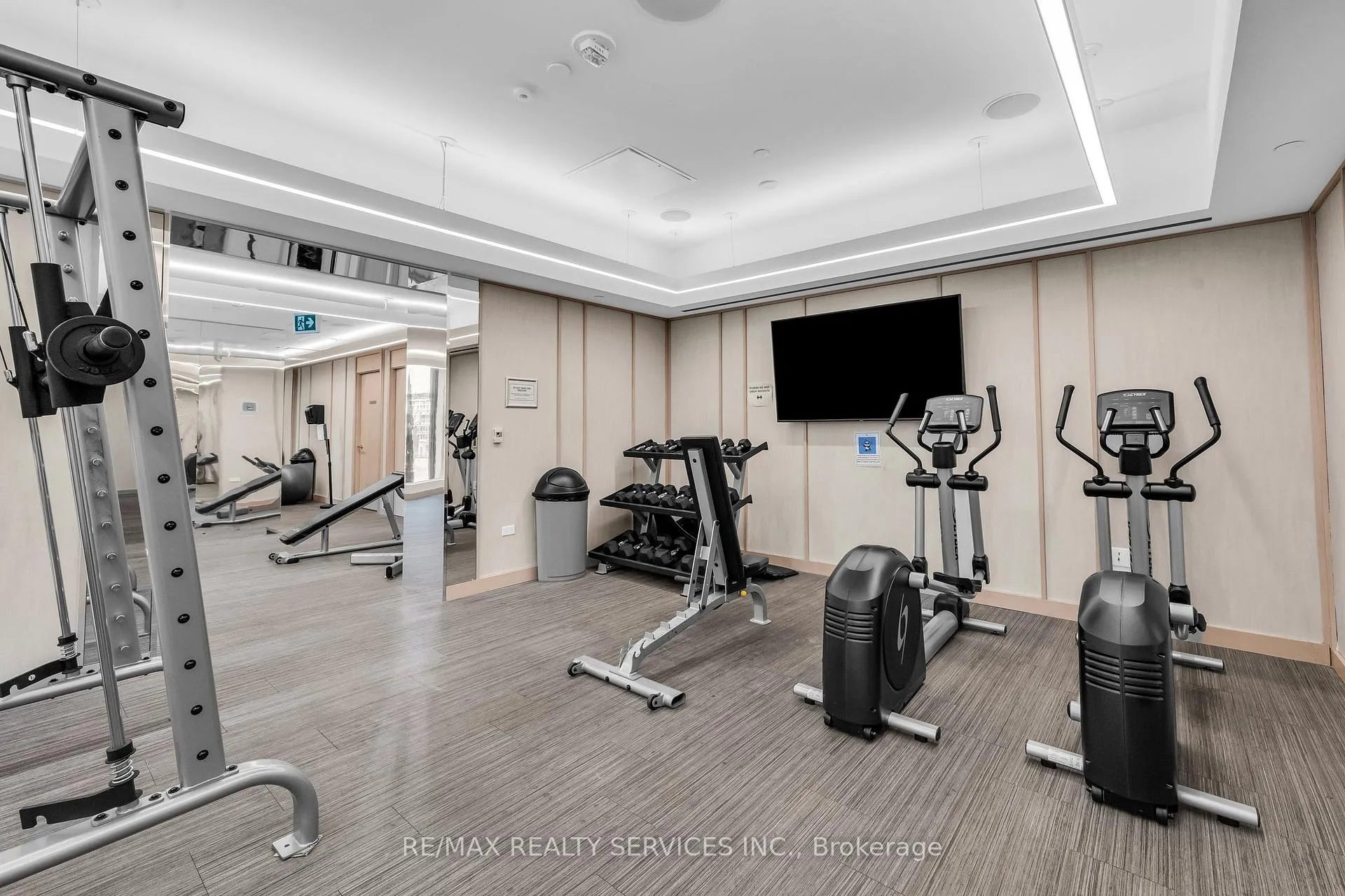 Photo 31 of Unit 915, 115 Blue Jays Way, Toronto, Waterfront Communities — HOMEH