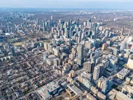 Photo 42 of Unit 915, 115 Blue Jays Way, Toronto, Waterfront Communities — HOMEH