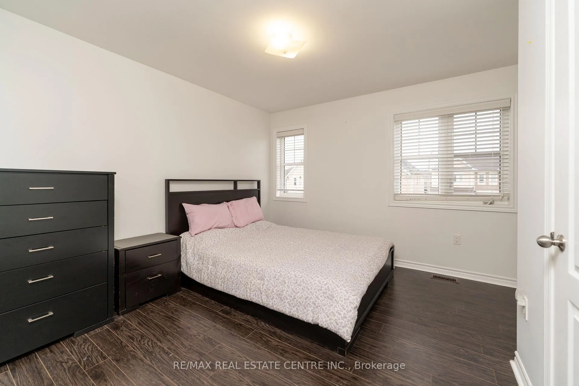 Photo 23 of 417 Tansley Street, Shelburne — HOMEH