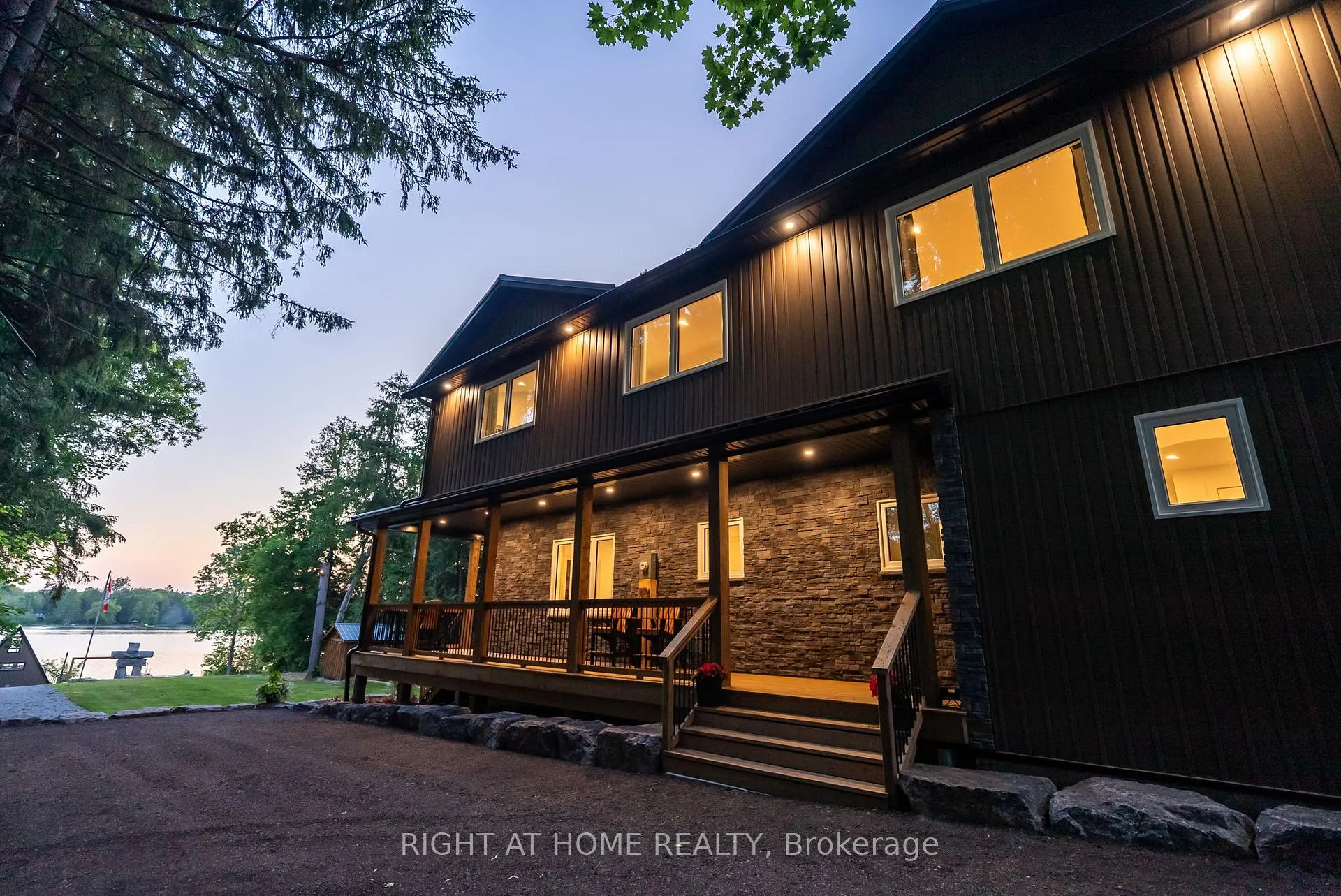 Photo 4 of 148 Acton Road, Uxbridge, Rural Uxbridge — HOMEH