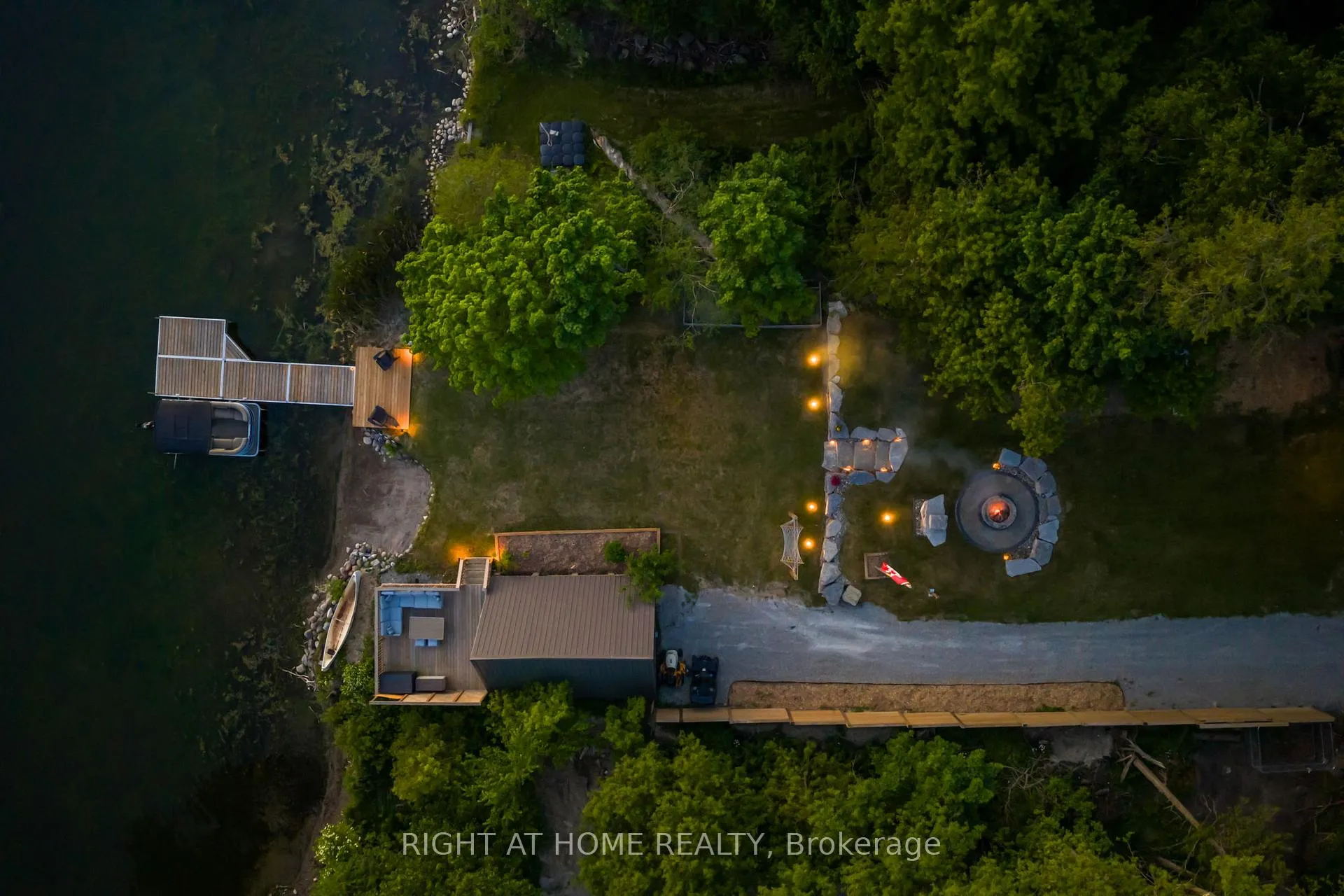 Photo 6 of 148 Acton Road, Uxbridge, Rural Uxbridge — HOMEH