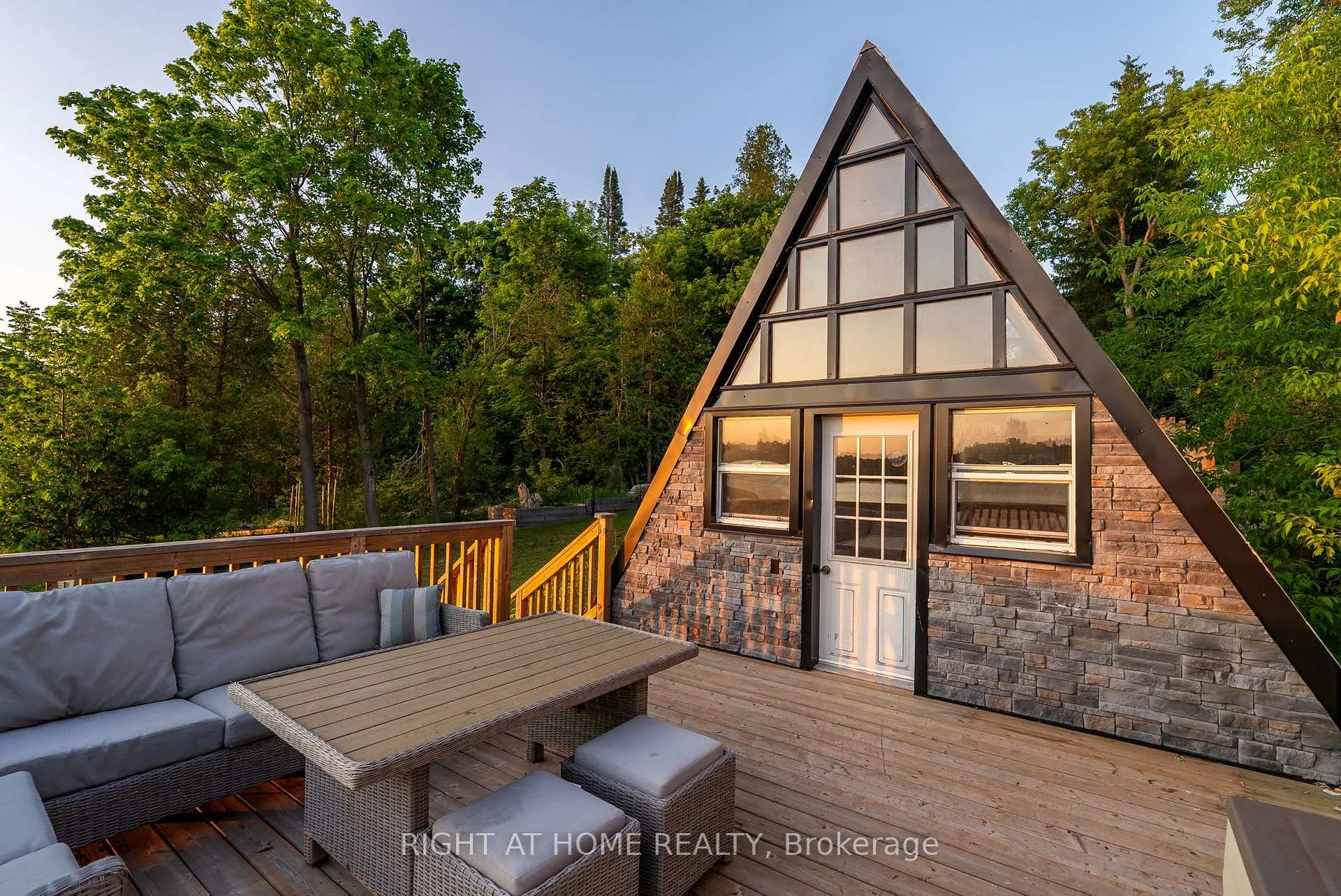 Photo 15 of 148 Acton Road, Uxbridge, Rural Uxbridge — HOMEH
