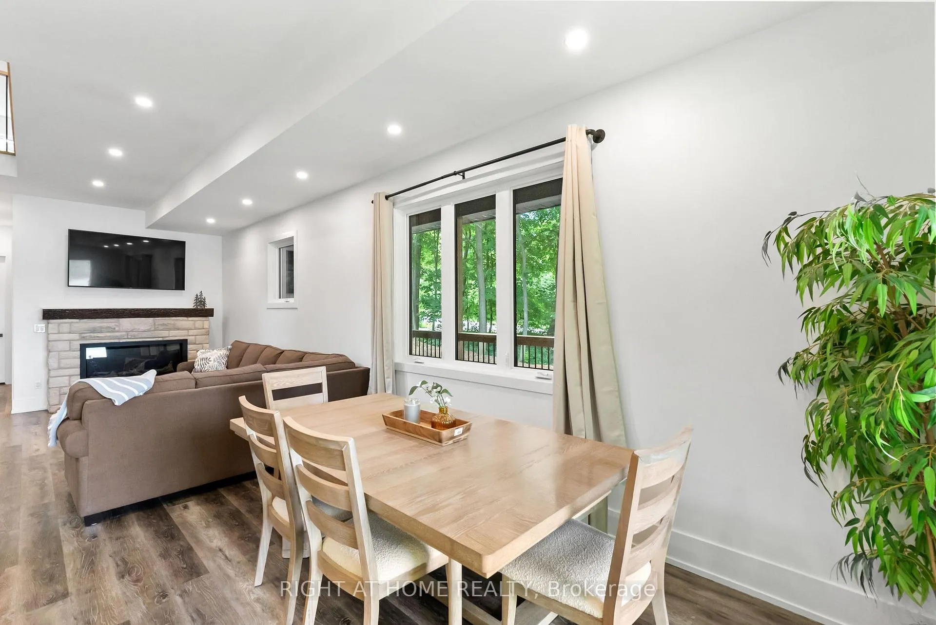 Photo 28 of 148 Acton Road, Uxbridge, Rural Uxbridge — HOMEH