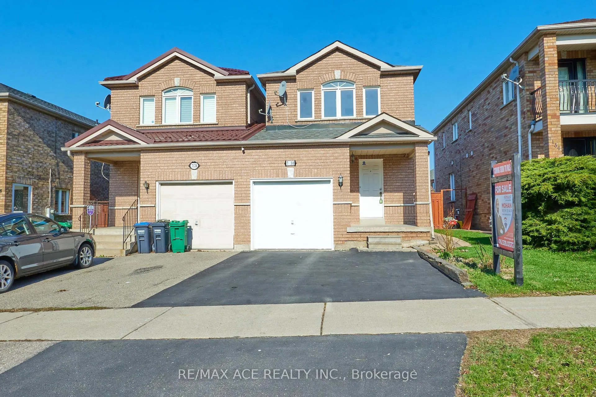 Photo 2 of 7130 Para Place, Mississauga, Meadowvale Village — HOMEH