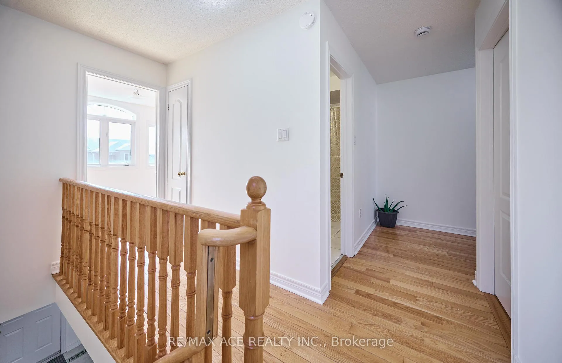 Photo 22 of 7130 Para Place, Mississauga, Meadowvale Village — HOMEH