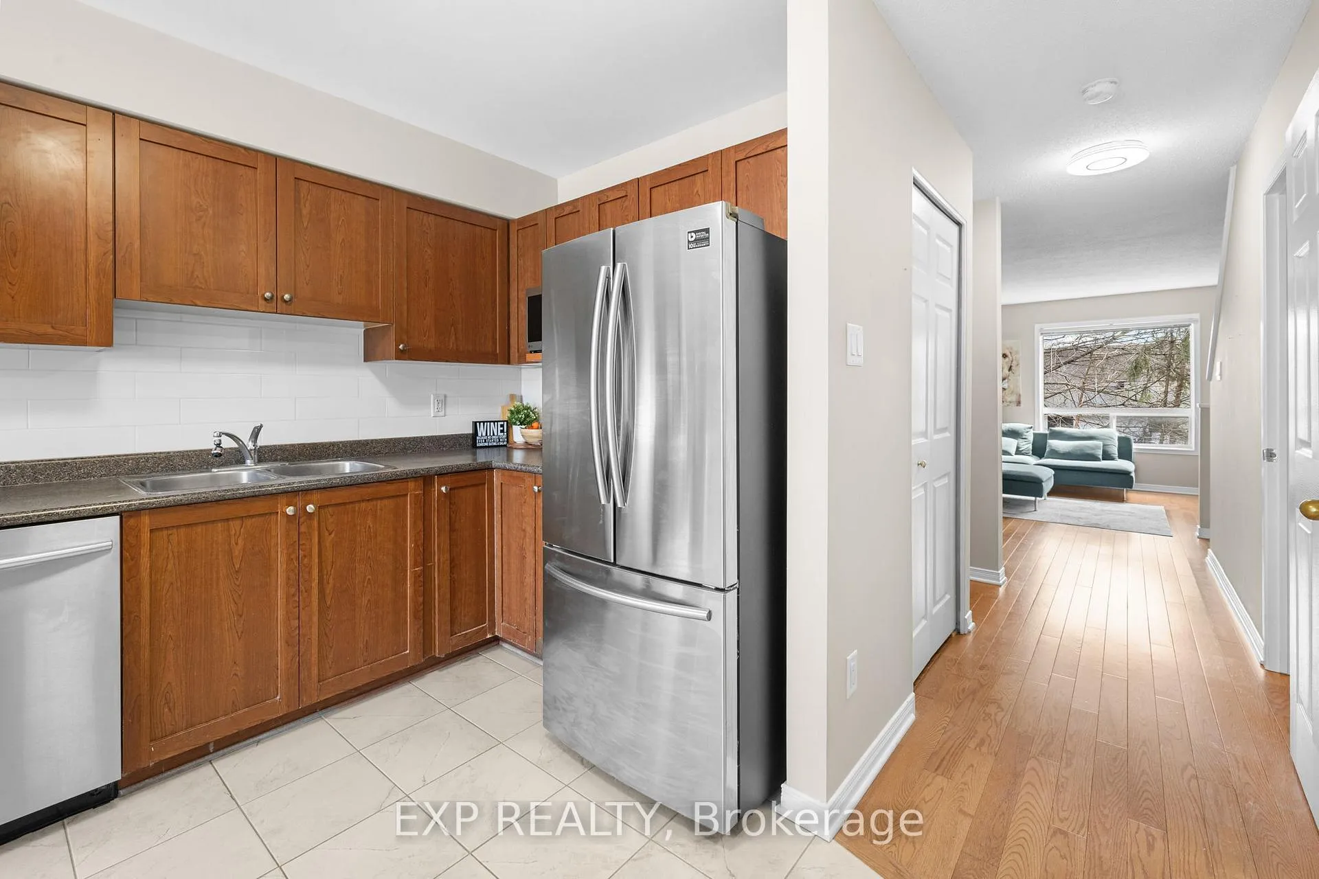 Photo 12 of 255 Gershwin Private, Ottawa, Westcliffe Estates — HOMEH