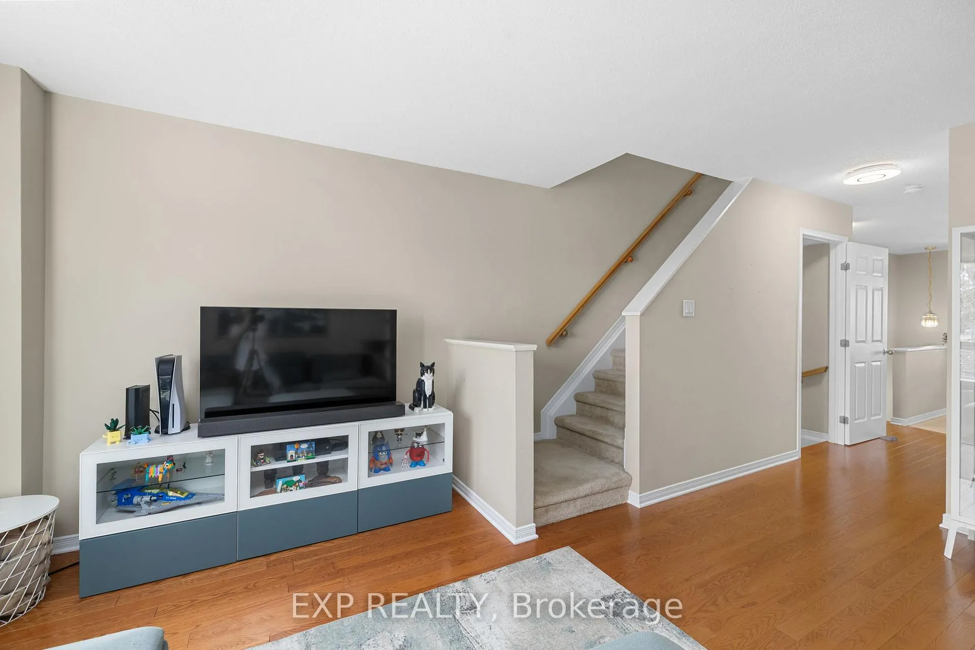 Photo 24 of 255 Gershwin Private, Ottawa, Westcliffe Estates — HOMEH