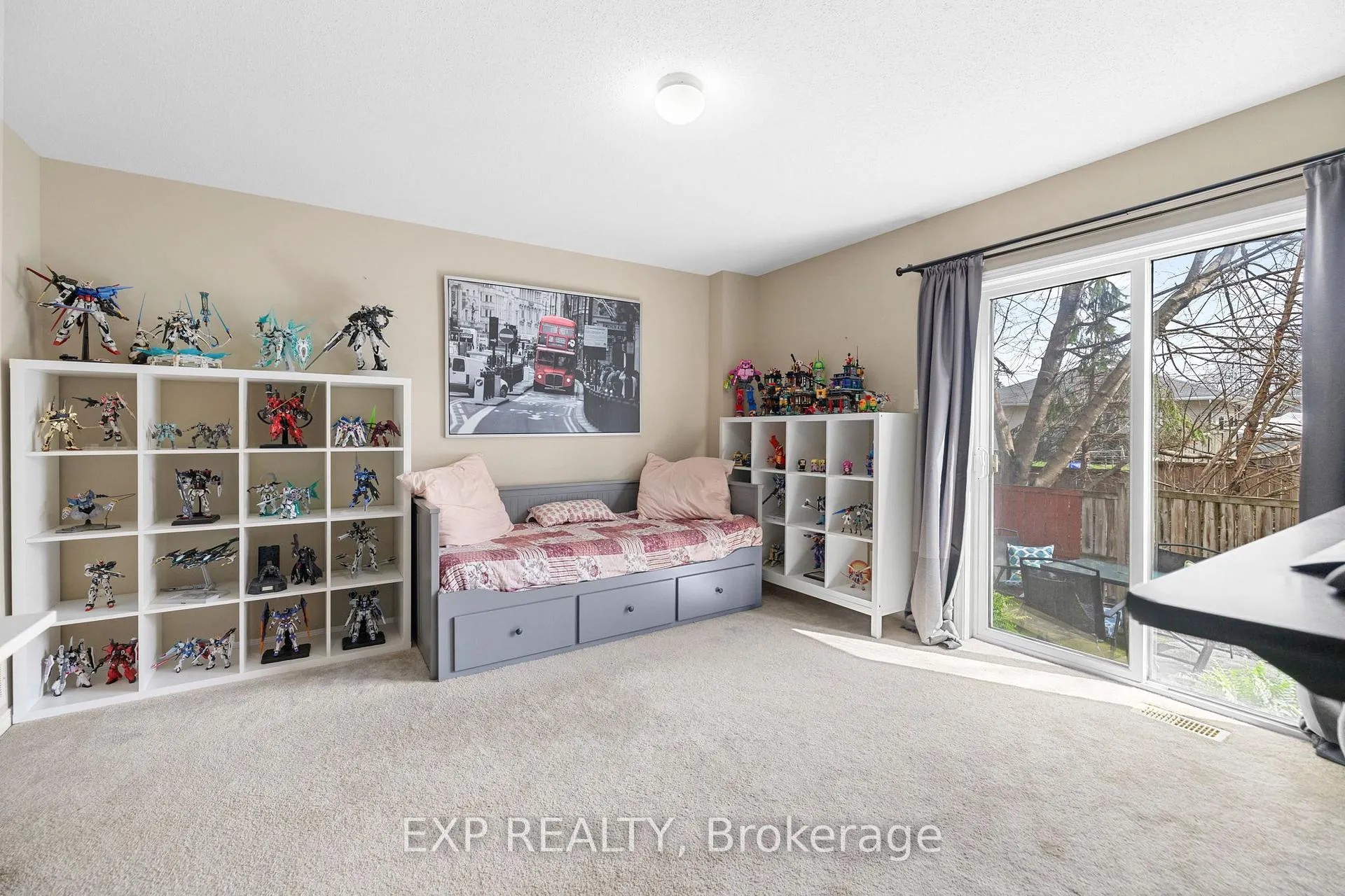 Photo 35 of 255 Gershwin Private, Ottawa, Westcliffe Estates — HOMEH