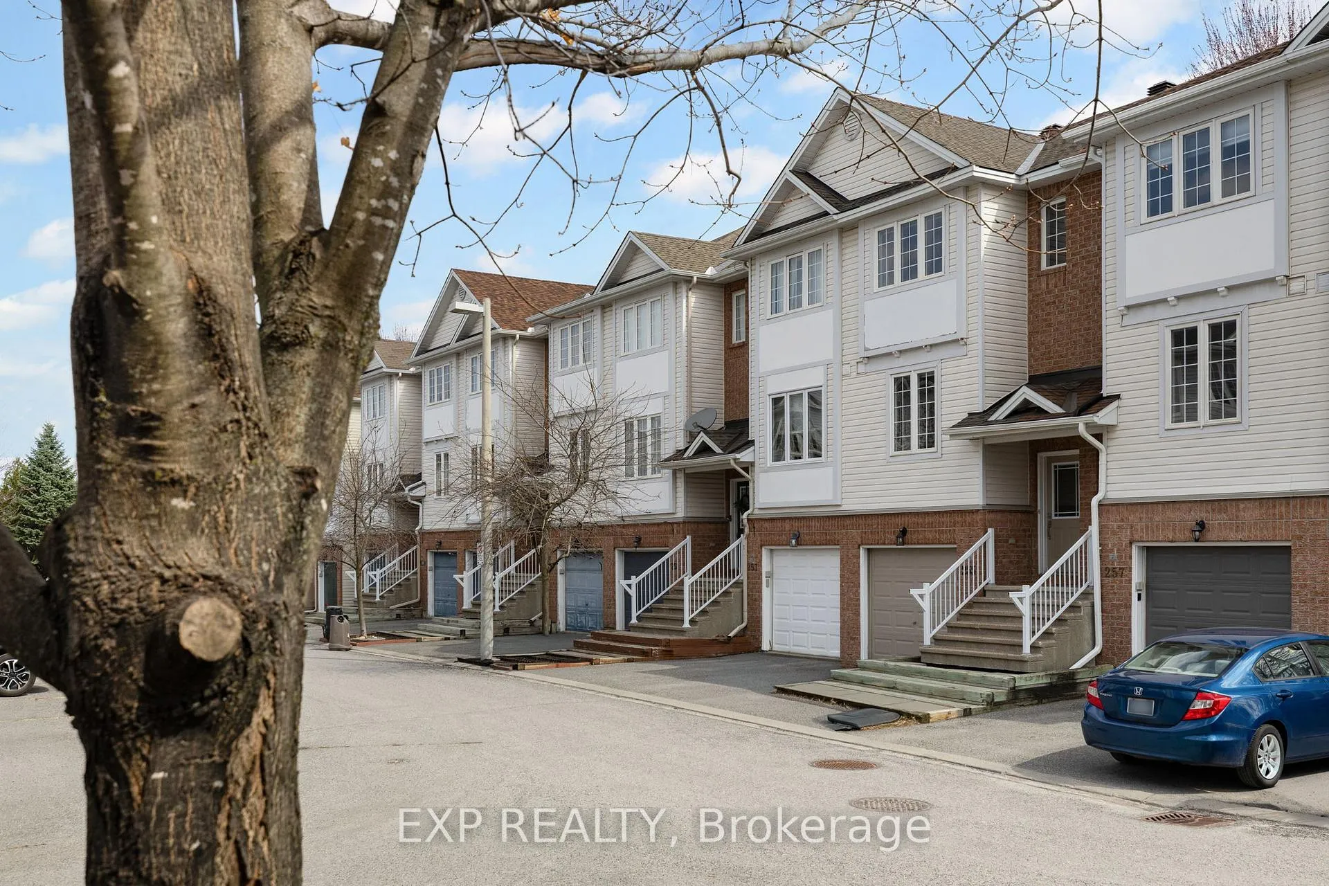 Photo 46 of 255 Gershwin Private, Ottawa, Westcliffe Estates — HOMEH