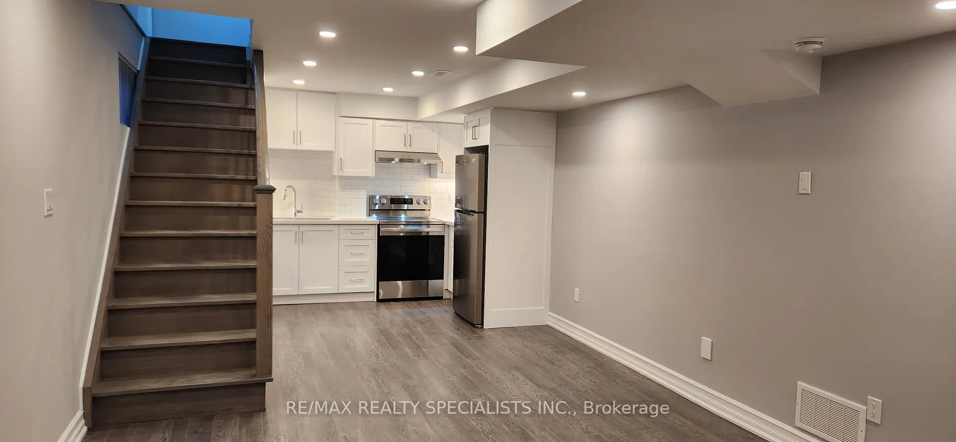 Photo 3 of Unit Bsmt, 1241 Deer Run, Mississauga, Creditview — HOMEH